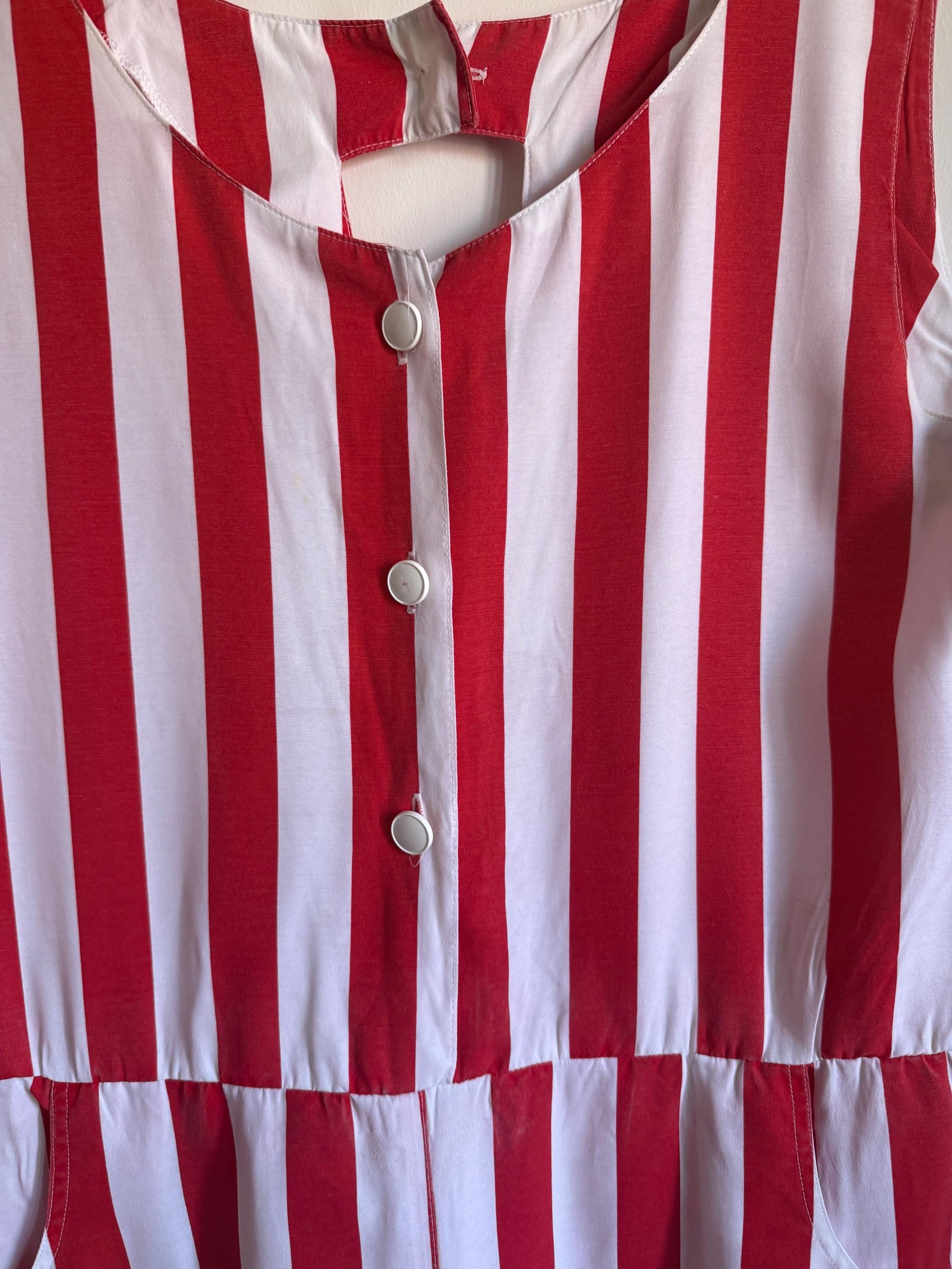 Vintage 1980s Red & White Striped Playsuit – Sleeveless Cotton Romper with Pockets – UK 14–16