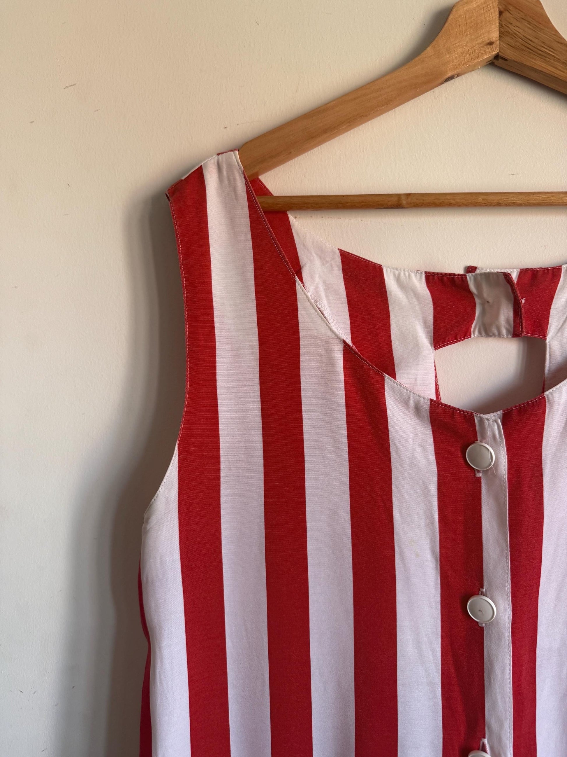 Vintage 1980s Red & White Striped Playsuit – Sleeveless Cotton Romper with Pockets – UK 14–16