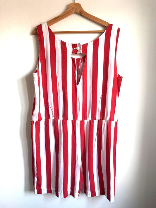 Vintage 1980s Red & White Striped Playsuit – Sleeveless Cotton Romper with Pockets – UK 14–16