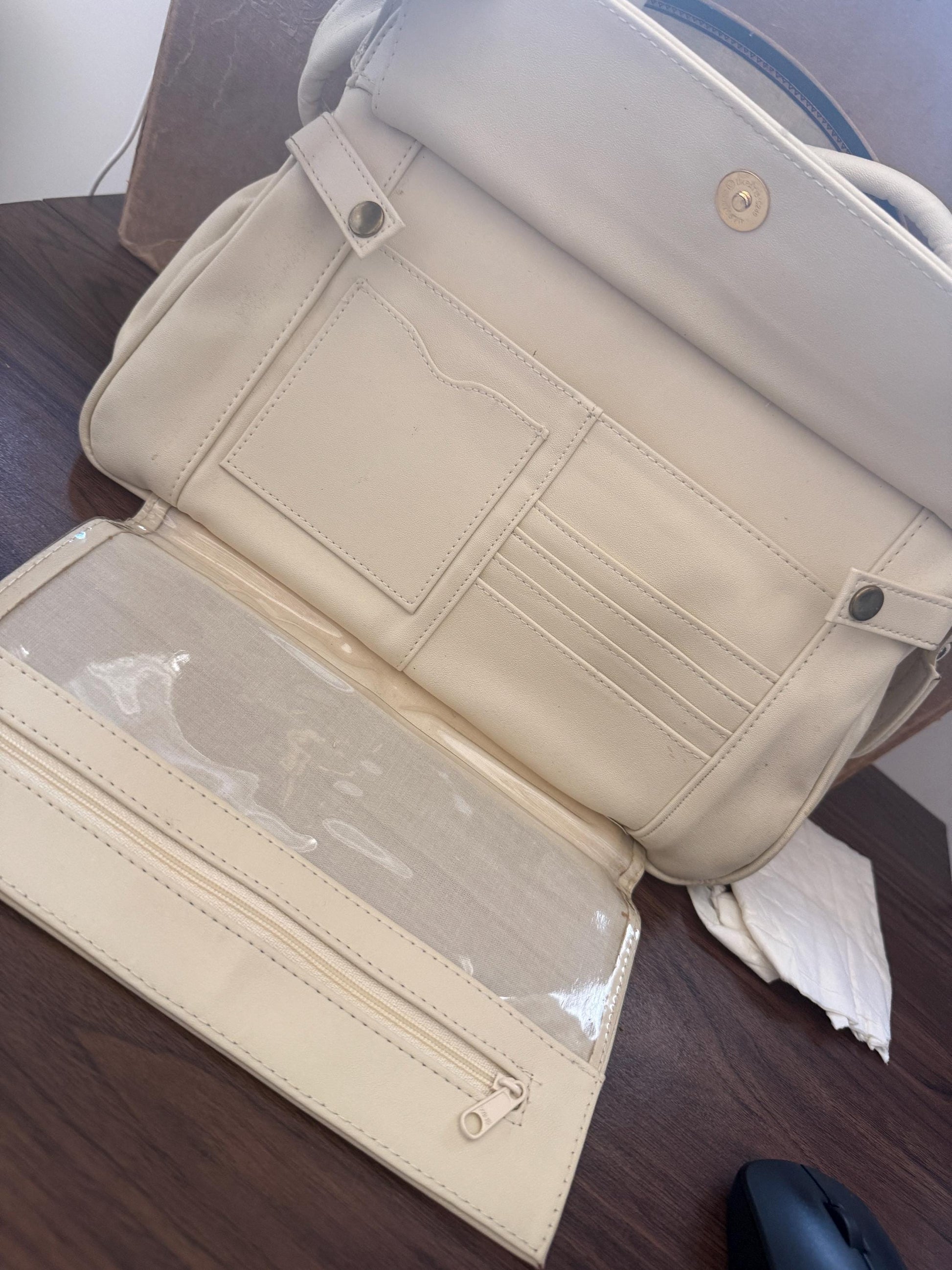 Vintage 1980s Salisbury’s Cream Organiser Handbag Gold Horse Bit Equestrian Top Handle Bag