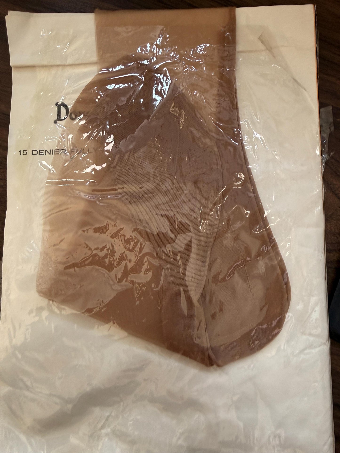 Vintage 50s 1960s Soirée Dorothy Vernon 15 Denier Fully Fashioned Nylon Tights Deadstock