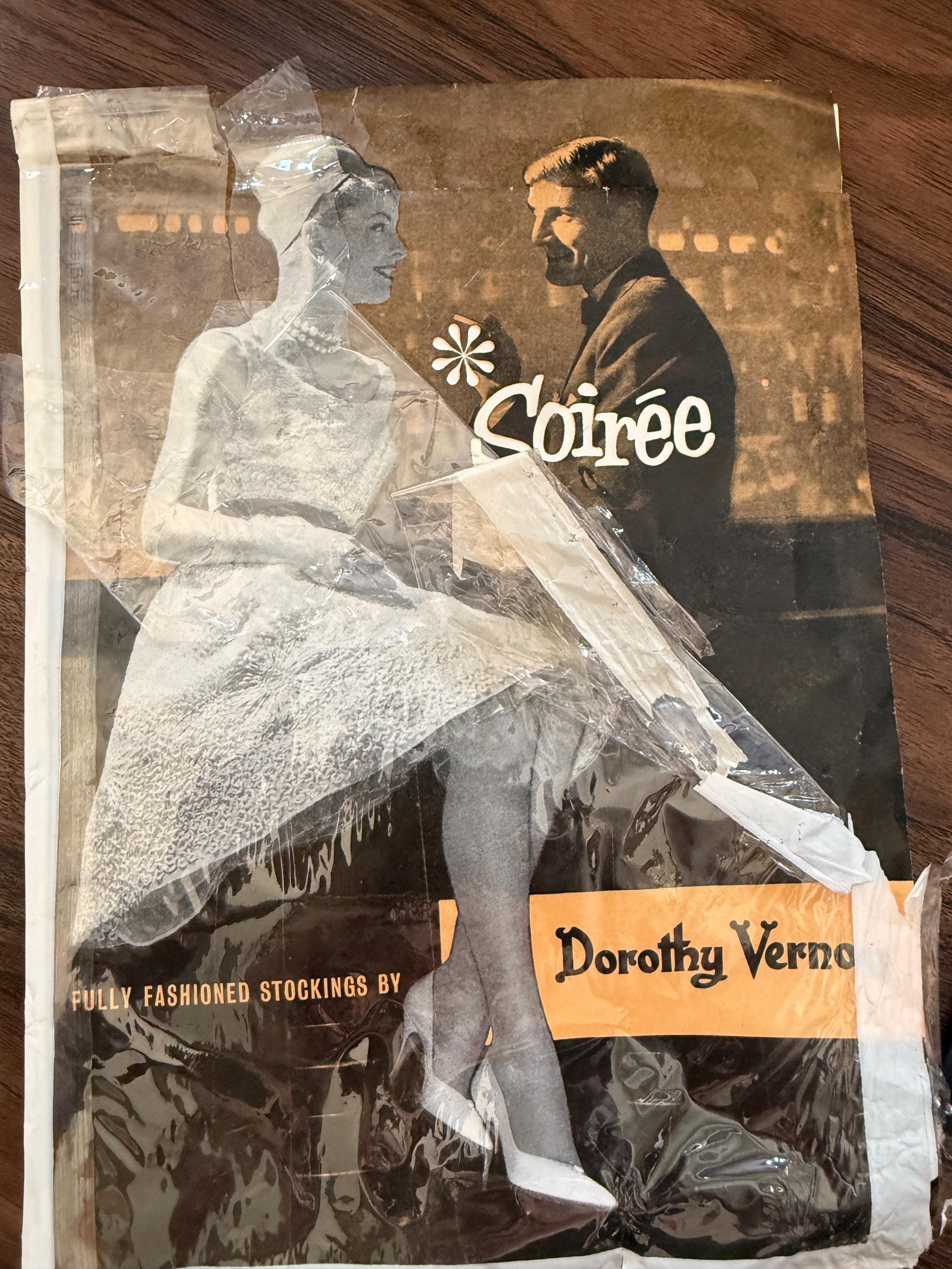 Vintage 50s 1960s Soirée Dorothy Vernon 15 Denier Fully Fashioned Nylon Tights Deadstock