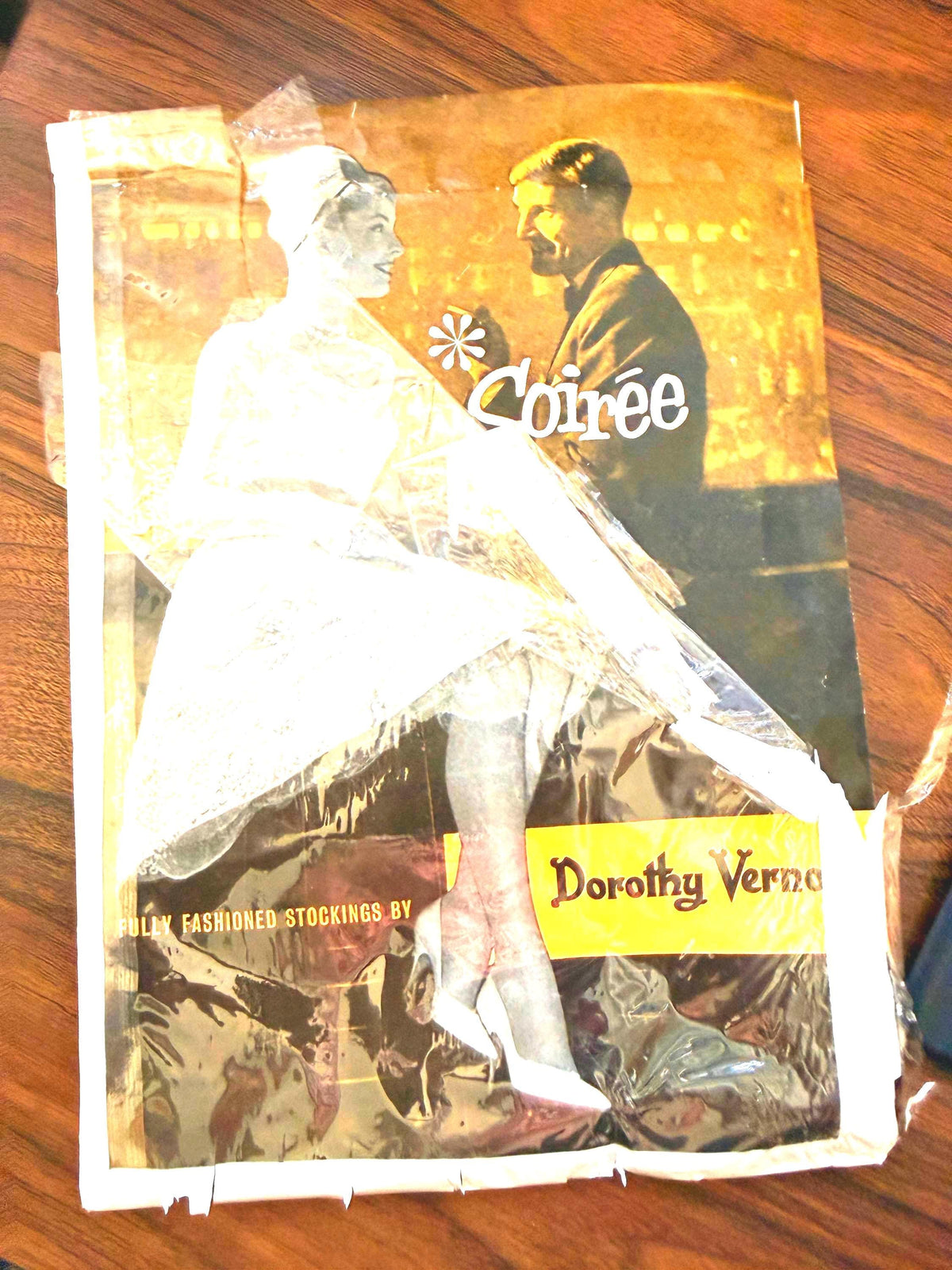Vintage 50s 1960s Soirée Dorothy Vernon 15 Denier Fully Fashioned Nylon Tights Deadstock