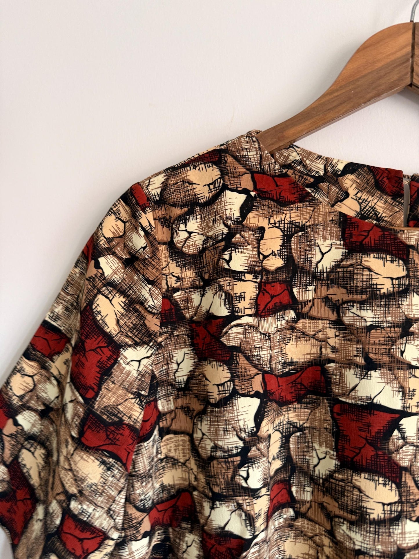 Vintage 60s 70s Abstract Print Blouse Brown Rust Cream UK 16