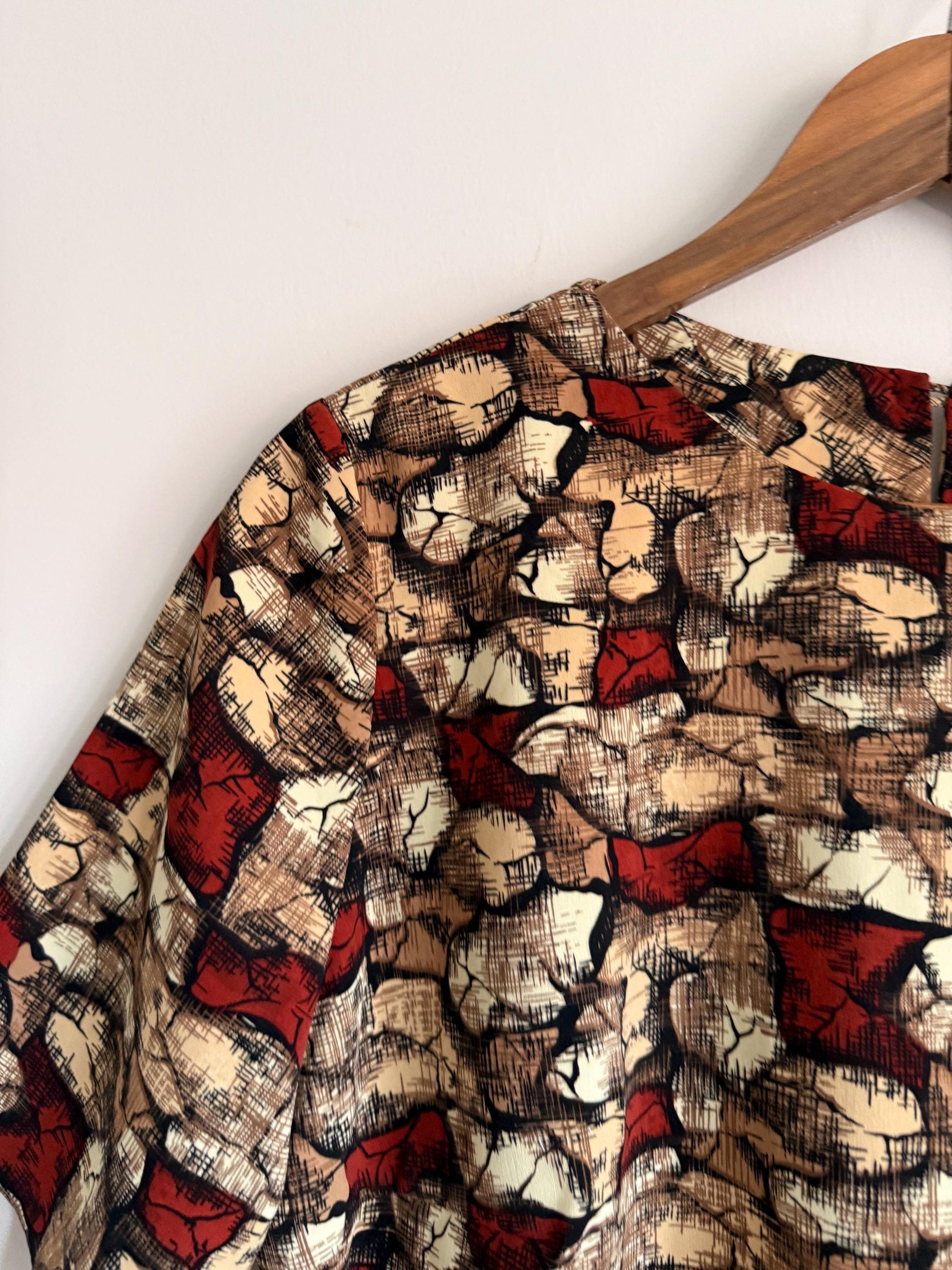 Vintage 60s 70s Abstract Print Blouse Brown Rust Cream UK 16
