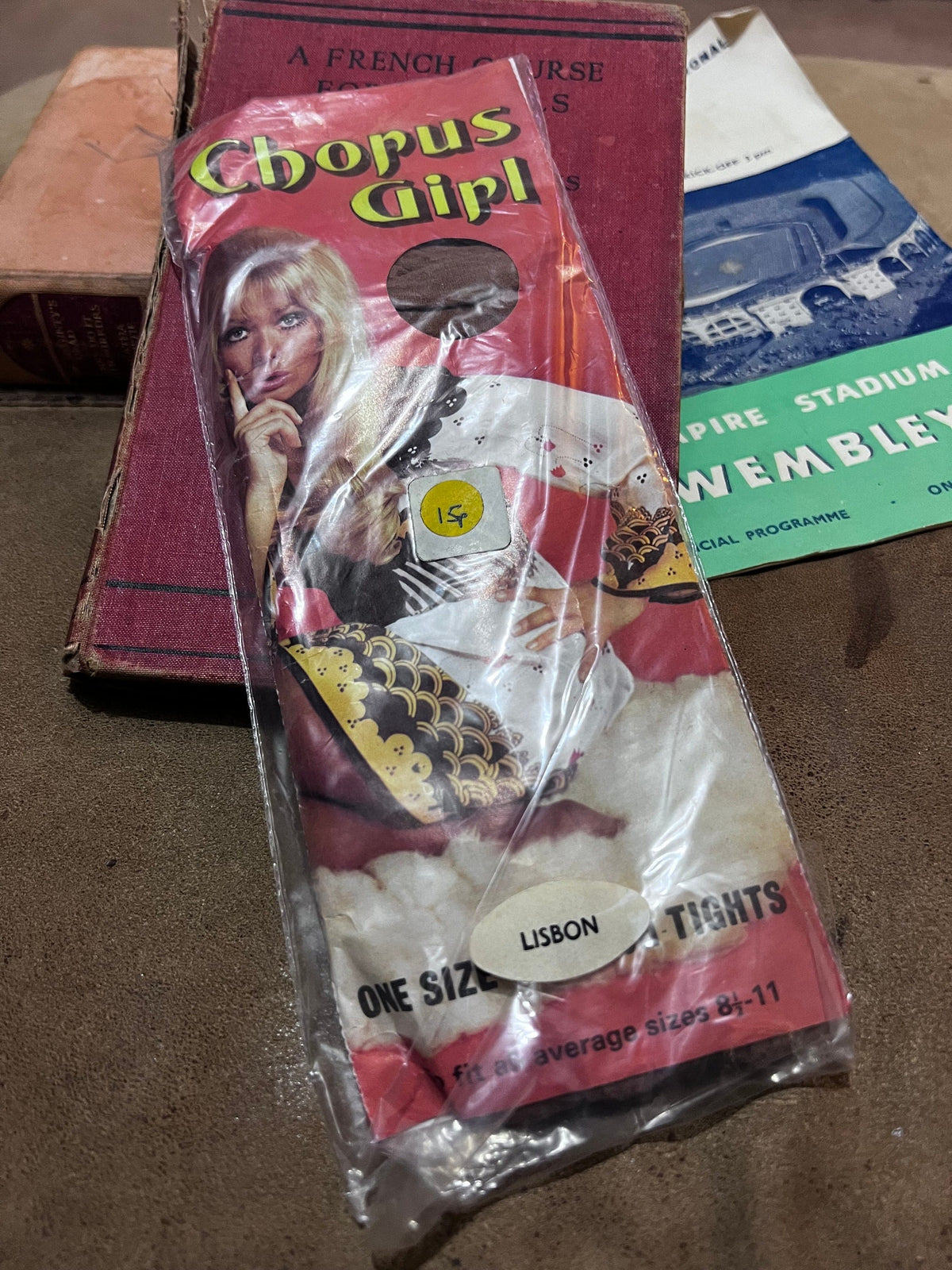 Vintage Tights Womens Chorus Girl Dark Tan (Lisbon) Deadstock Tights Brown Retro 60s 70s 1960s 1970s New in Packaging, vintage tights, panty