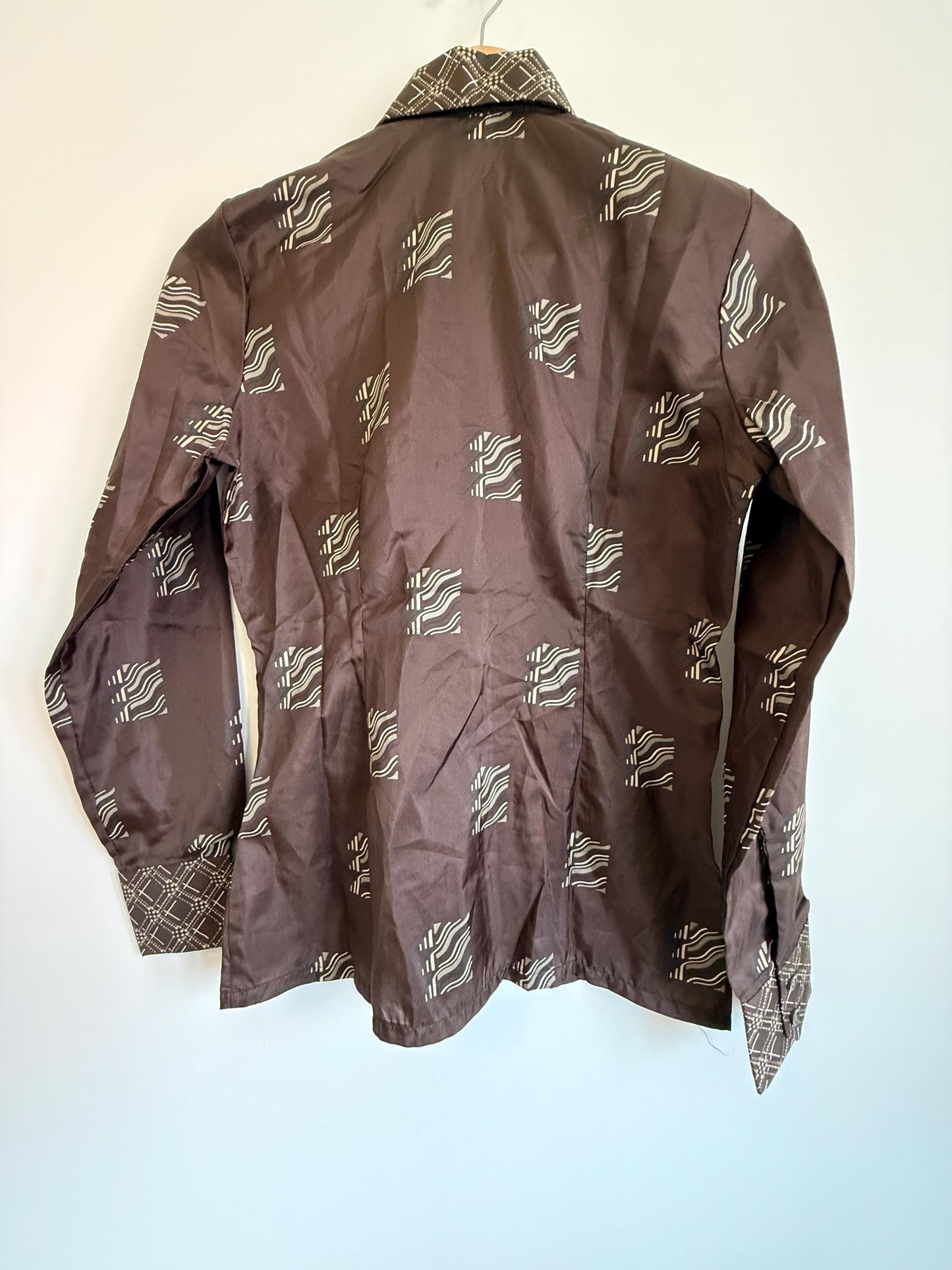 Vintage 70s Brown Geometric Blouse UK 8-10 | Retro Pattern Long Sleeve Shirt | Polyester Button Front Top Minimalist Vintage