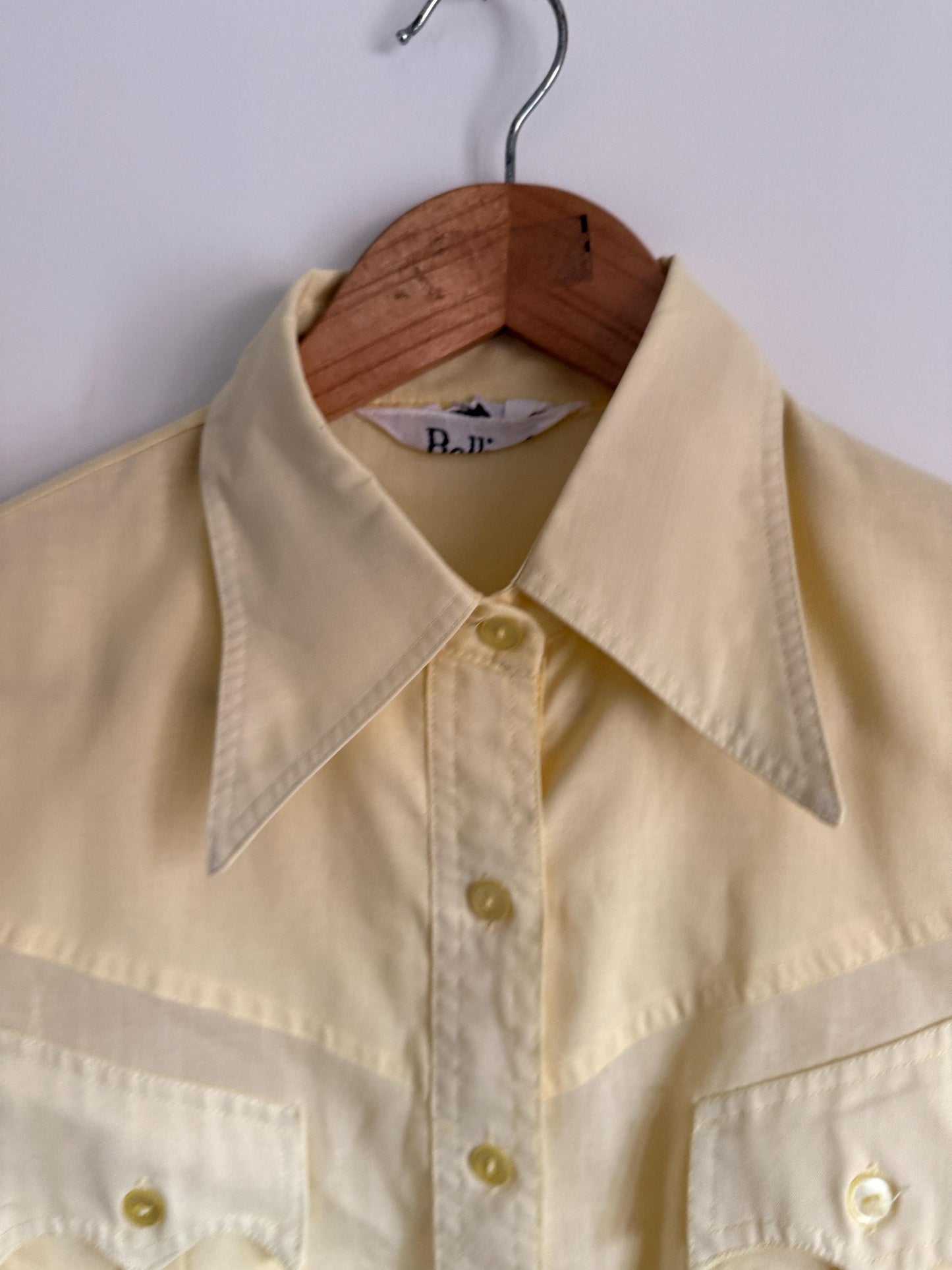 Vintage 70s Butter Yellow Western Shirt | Cowboy Style Button Up Blouse | Scalloped Pocket Shirt | Retro Women's Shirt