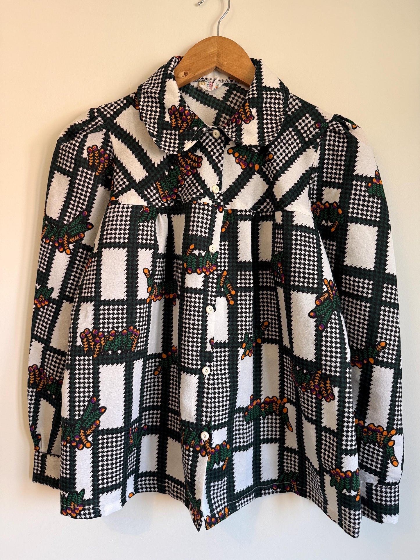 Vintage 70s Floral Dogtooth Blouse UK 10 | Novelty Print A Line Polyester Top | Retro Kitsch Long Sleeve Shirt