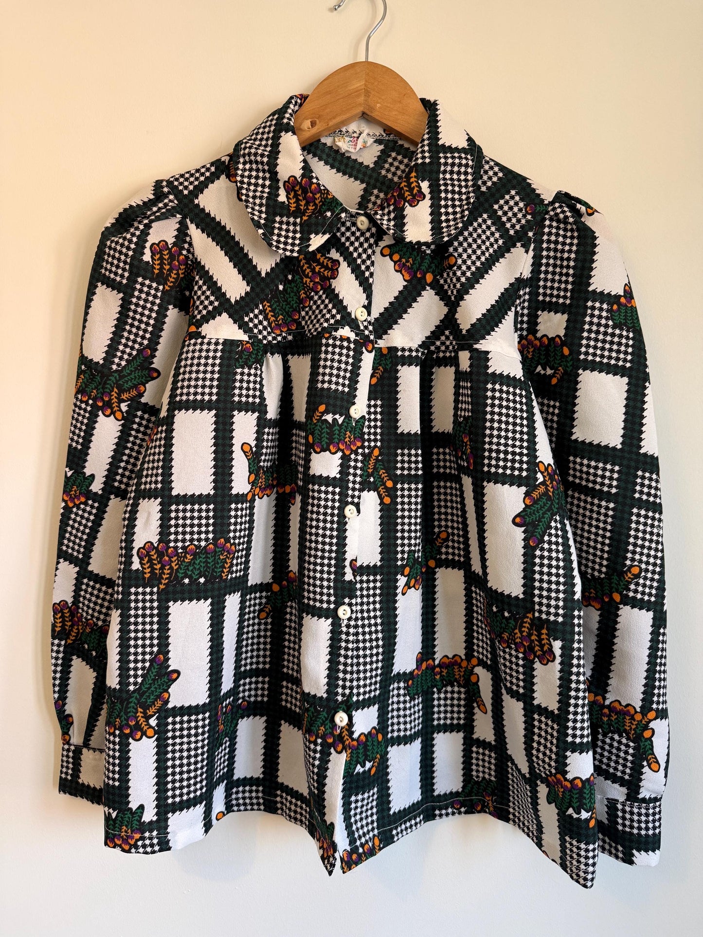Vintage 70s Floral Dogtooth Blouse UK 10 | Novelty Print A Line Polyester Top | Retro Kitsch Long Sleeve Shirt