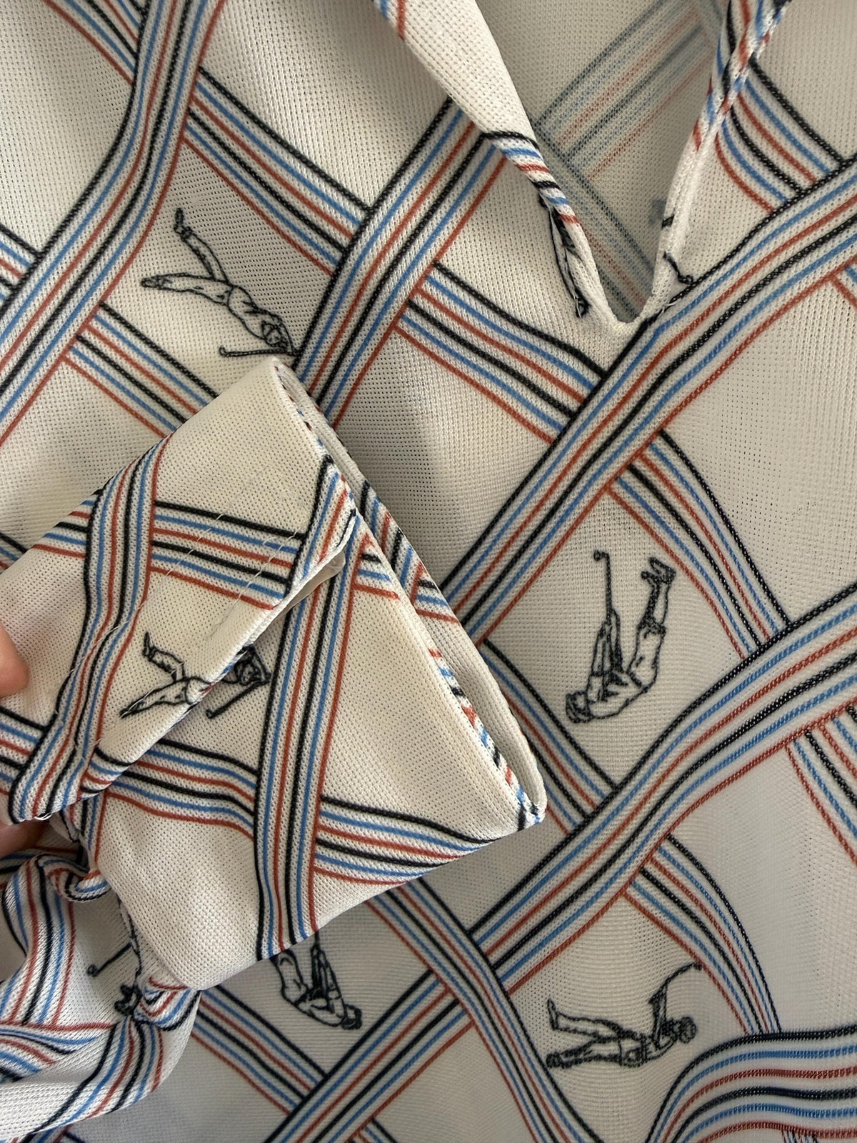Vintage 70s Novelty Golf Print Blouse UK 14-16 | Striped Polyester Long Sleeve Top | Retro Kitsch Pull On Shirt