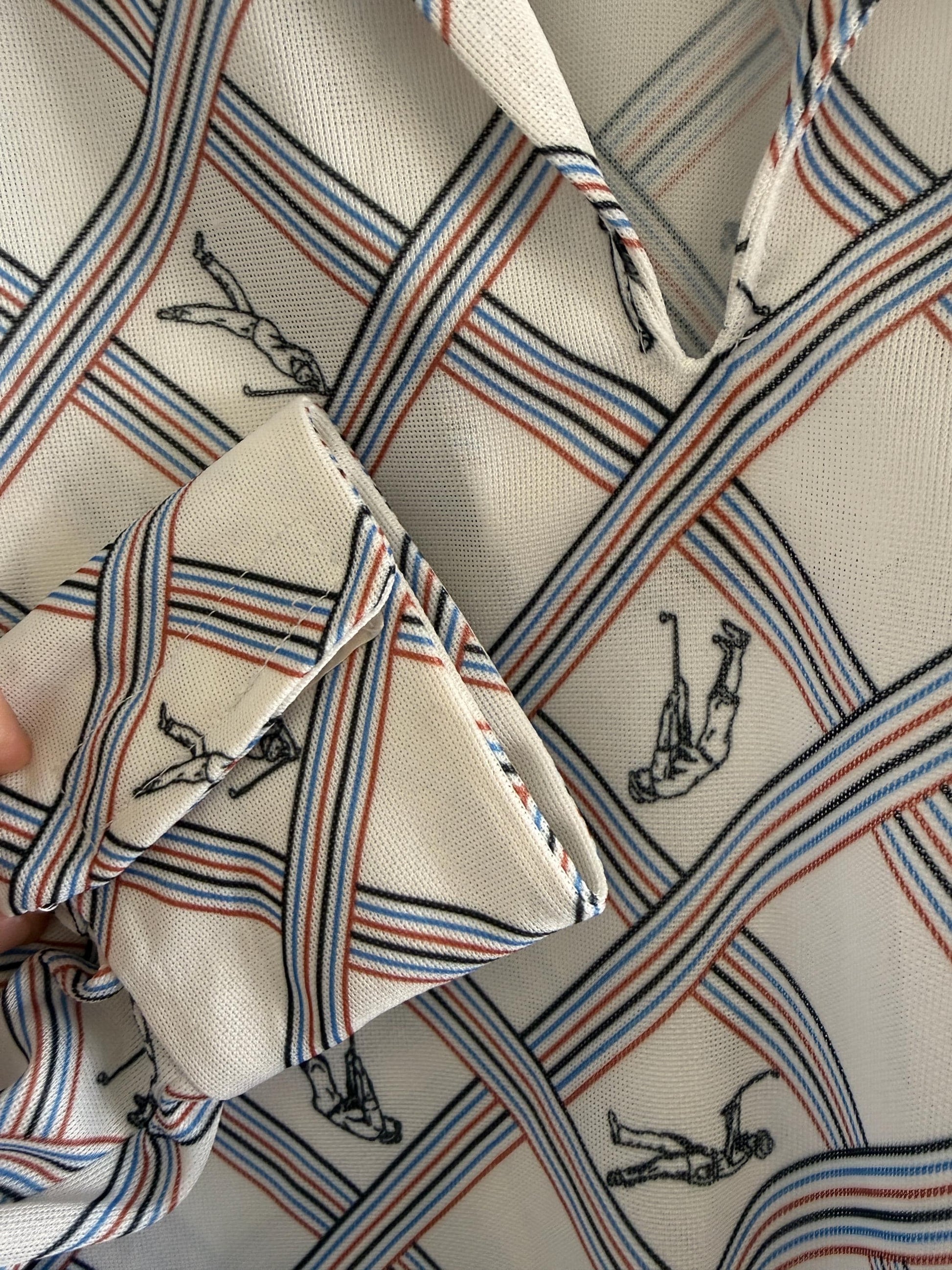 Vintage 70s Novelty Golf Print Blouse UK 14-16 | Striped Polyester Long Sleeve Top | Retro Kitsch Pull On Shirt