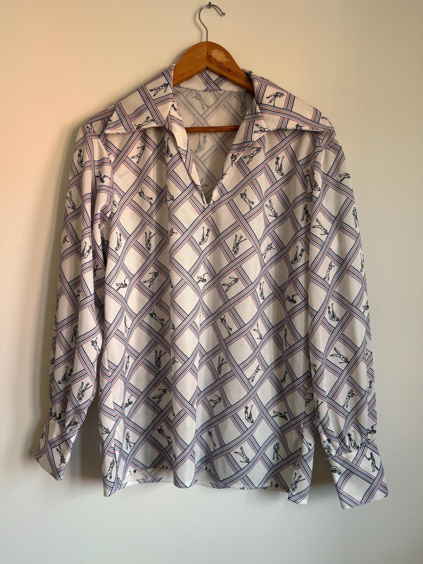 Vintage 70s Novelty Golf Print Blouse UK 14-16 | Striped Polyester Long Sleeve Top | Retro Kitsch Pull On Shirt