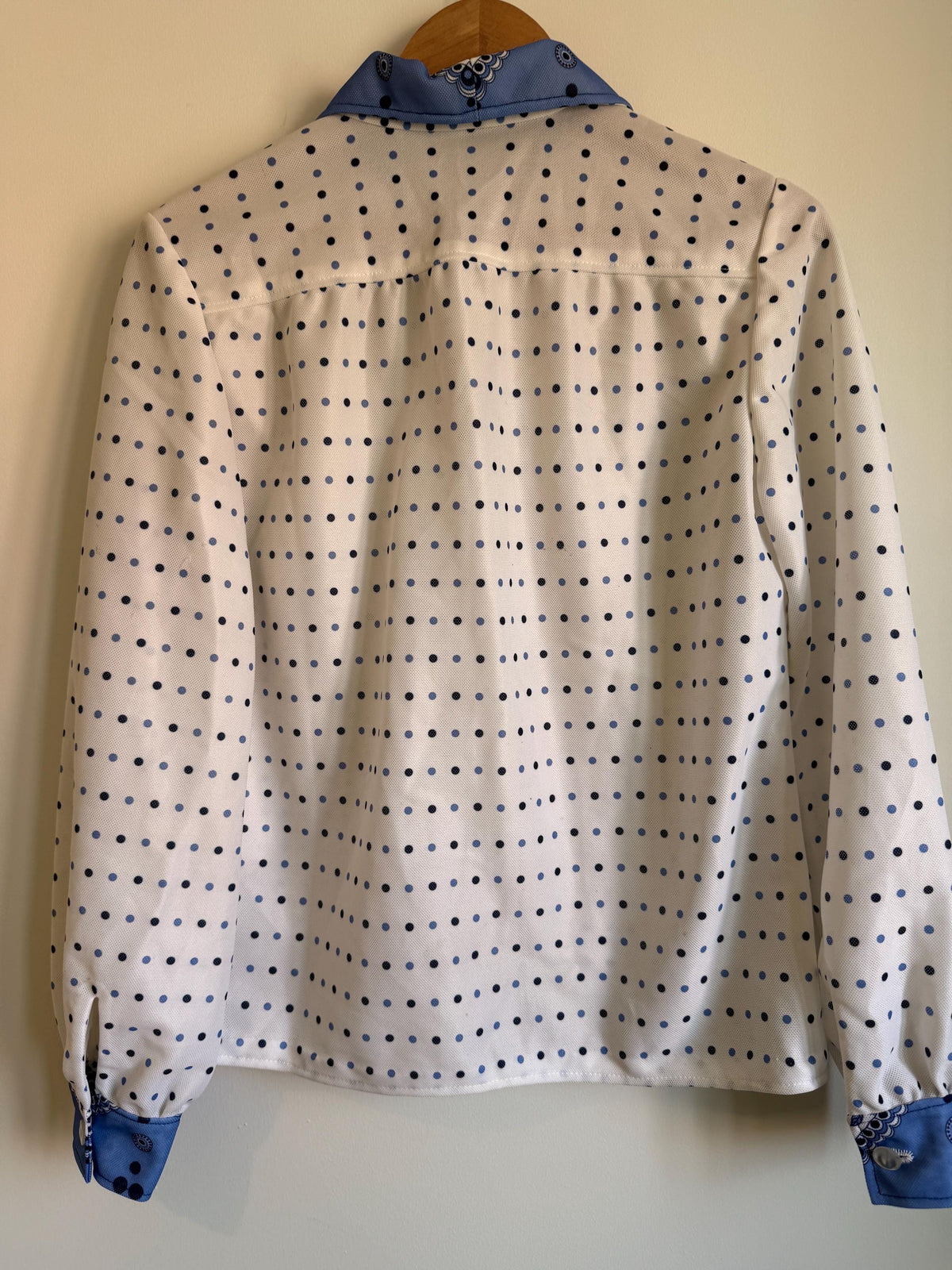 Vintage 70s Polka Dot Blouse UK 12-14 | Blue & White Polyester Top with Paisley Bandana Collar | Retro Long Sleeve Shirt