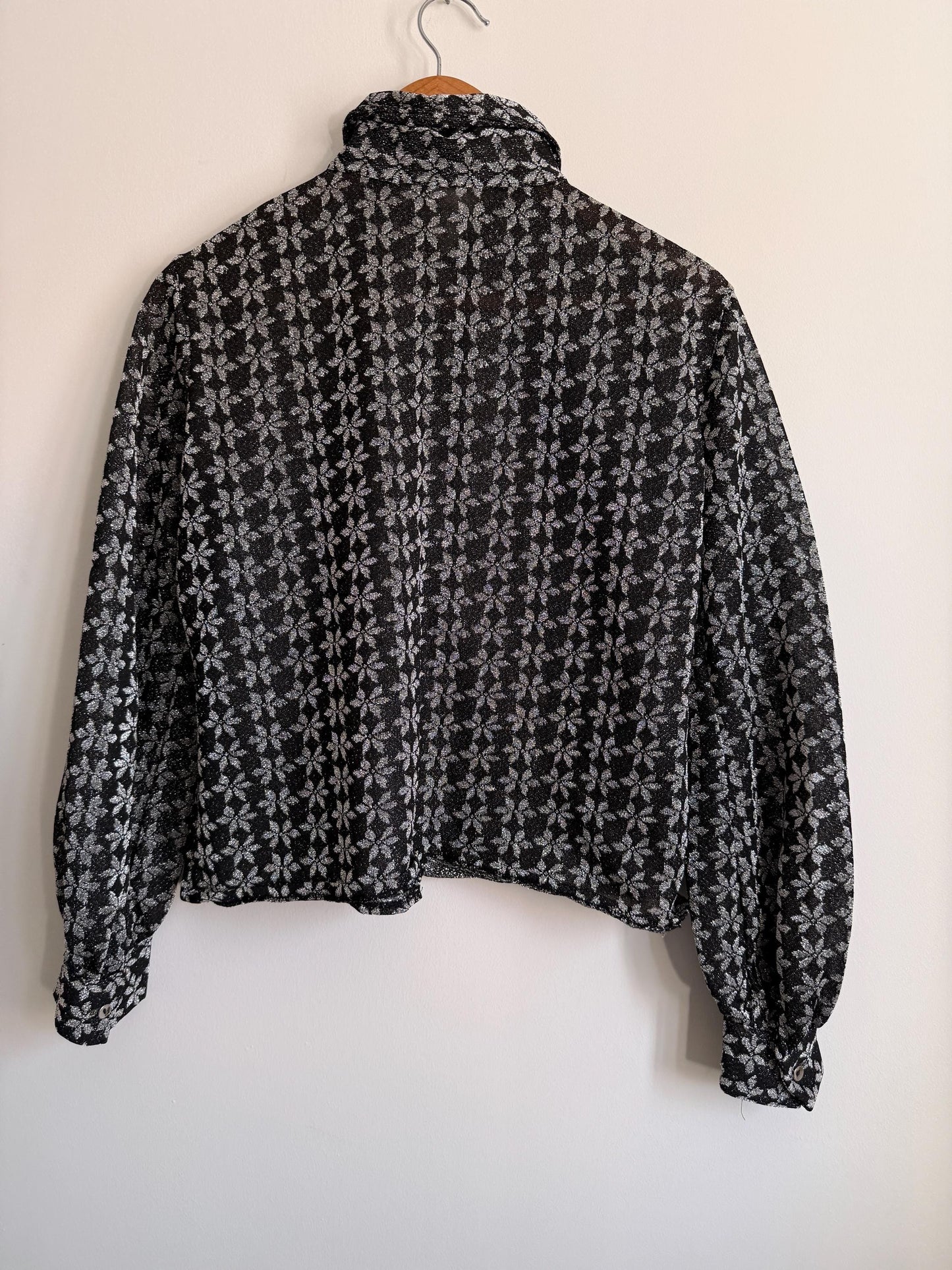 Vintage 80s Black Floral Blouse | Monochrome Button Up Shirt | Cropped Vintage Top | Long Sleeve Floral Blouse | Cottagecore Shirt ,