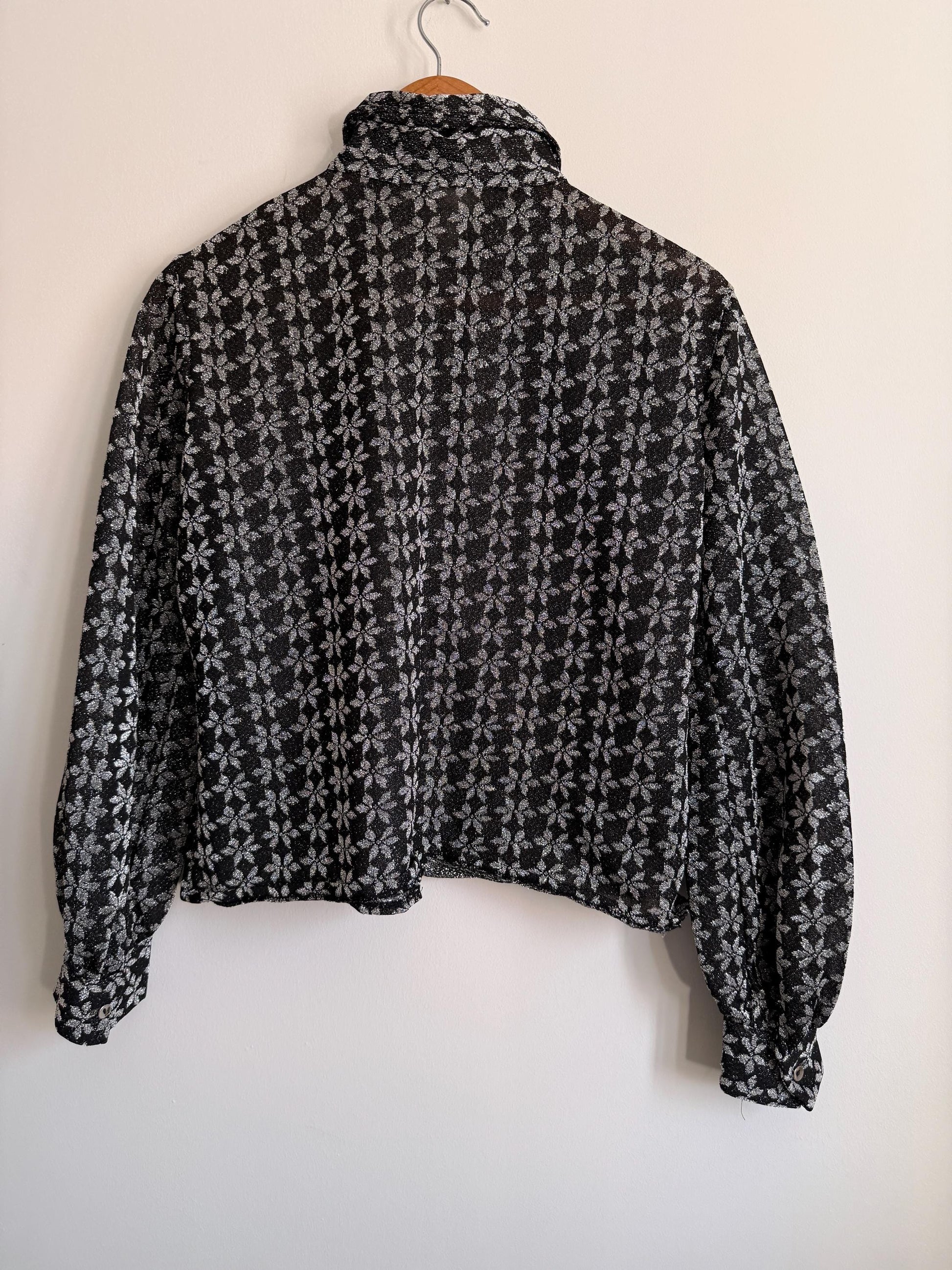 Vintage 80s Black Floral Blouse | Monochrome Button Up Shirt | Cropped Vintage Top | Long Sleeve Floral Blouse | Cottagecore Shirt ,