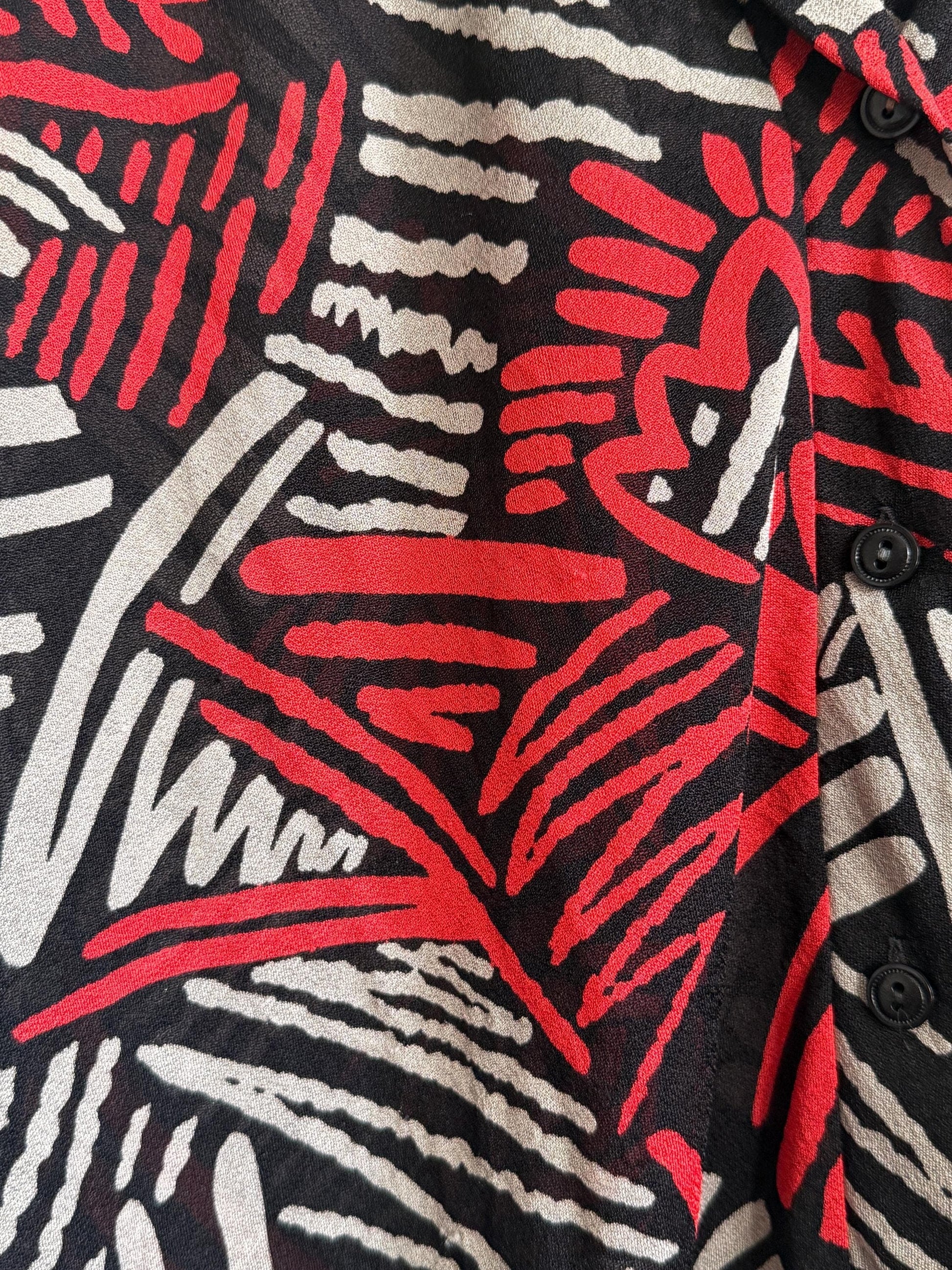 Vintage 90s Abstract Print Oversized Blouse UK 18-22 | Red Black Grey Crinkle Shirt | Relaxed Button Front Top | Retro Summer Blouse