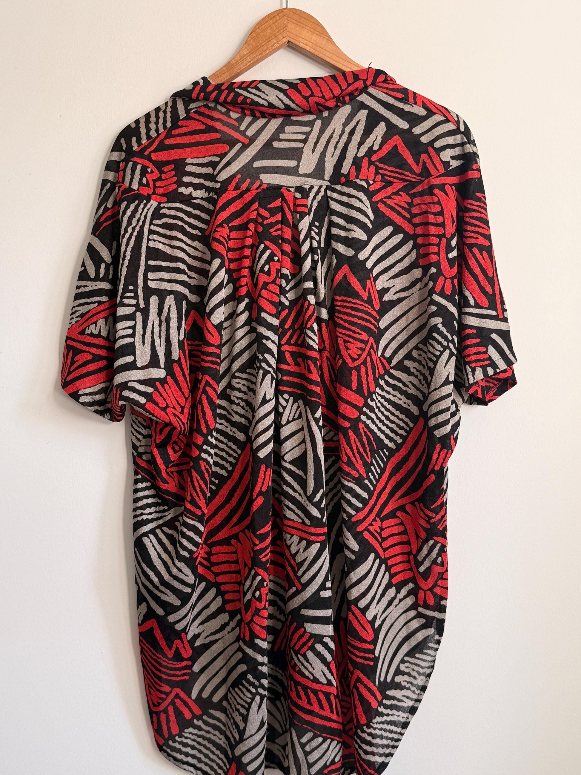 Vintage 90s Abstract Print Oversized Blouse UK 18-22 | Red Black Grey Crinkle Shirt | Relaxed Button Front Top | Retro Summer Blouse
