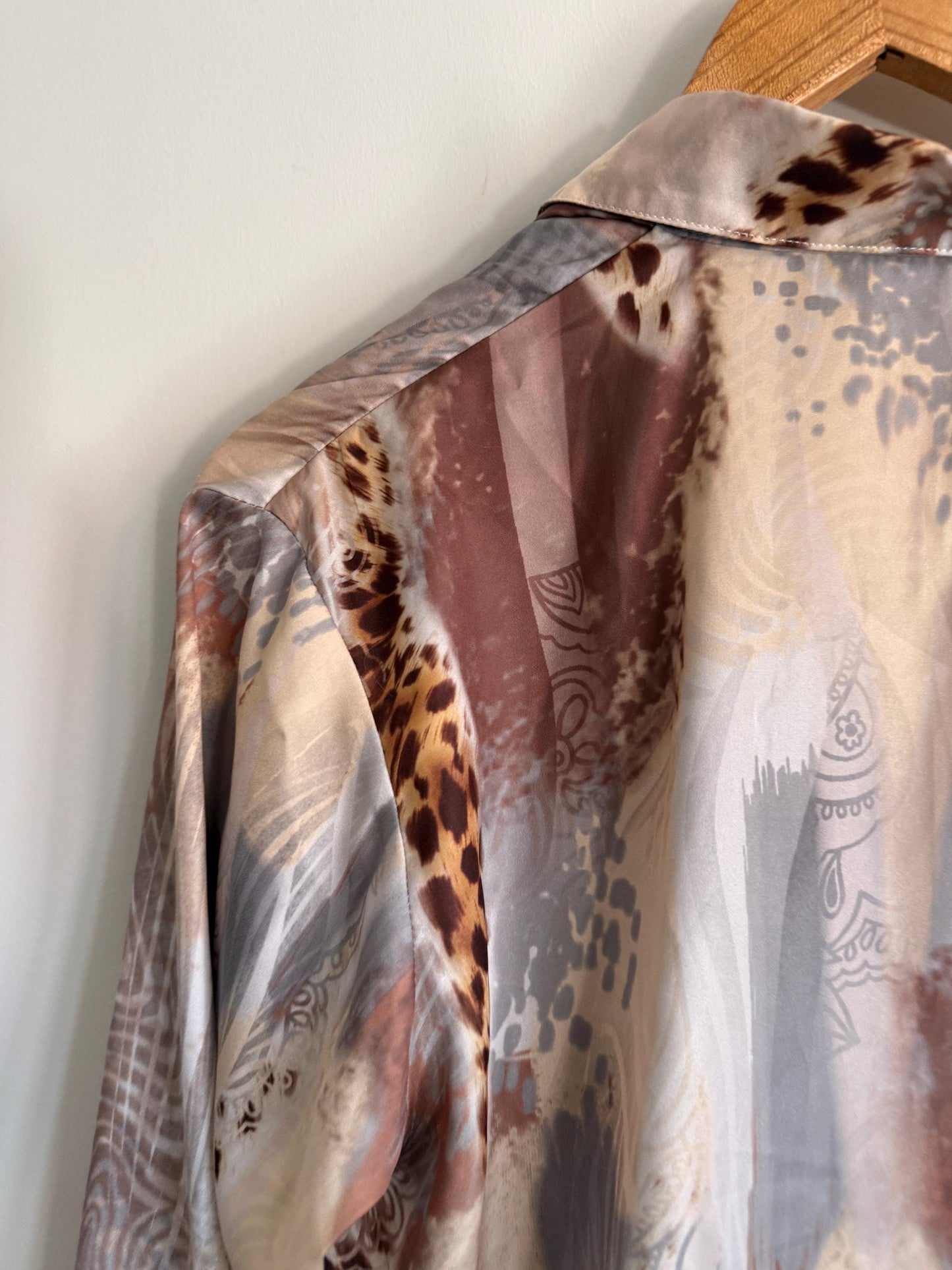 Vintage Afibel Satin Blouse | Abstract Print Silky Shirt | Neutral 90s Top