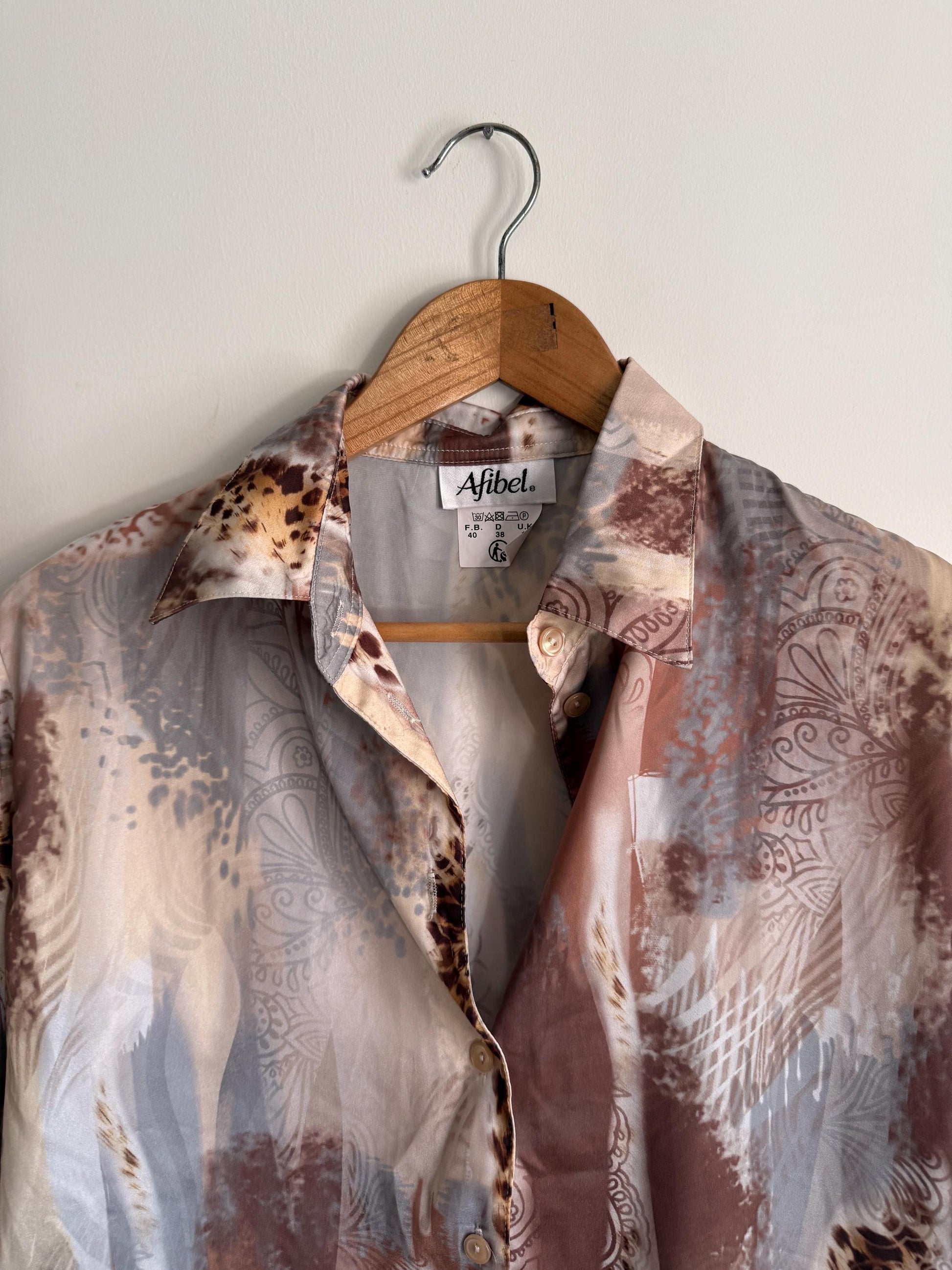 Vintage Afibel Satin Blouse | Abstract Print Silky Shirt | Neutral 90s Top