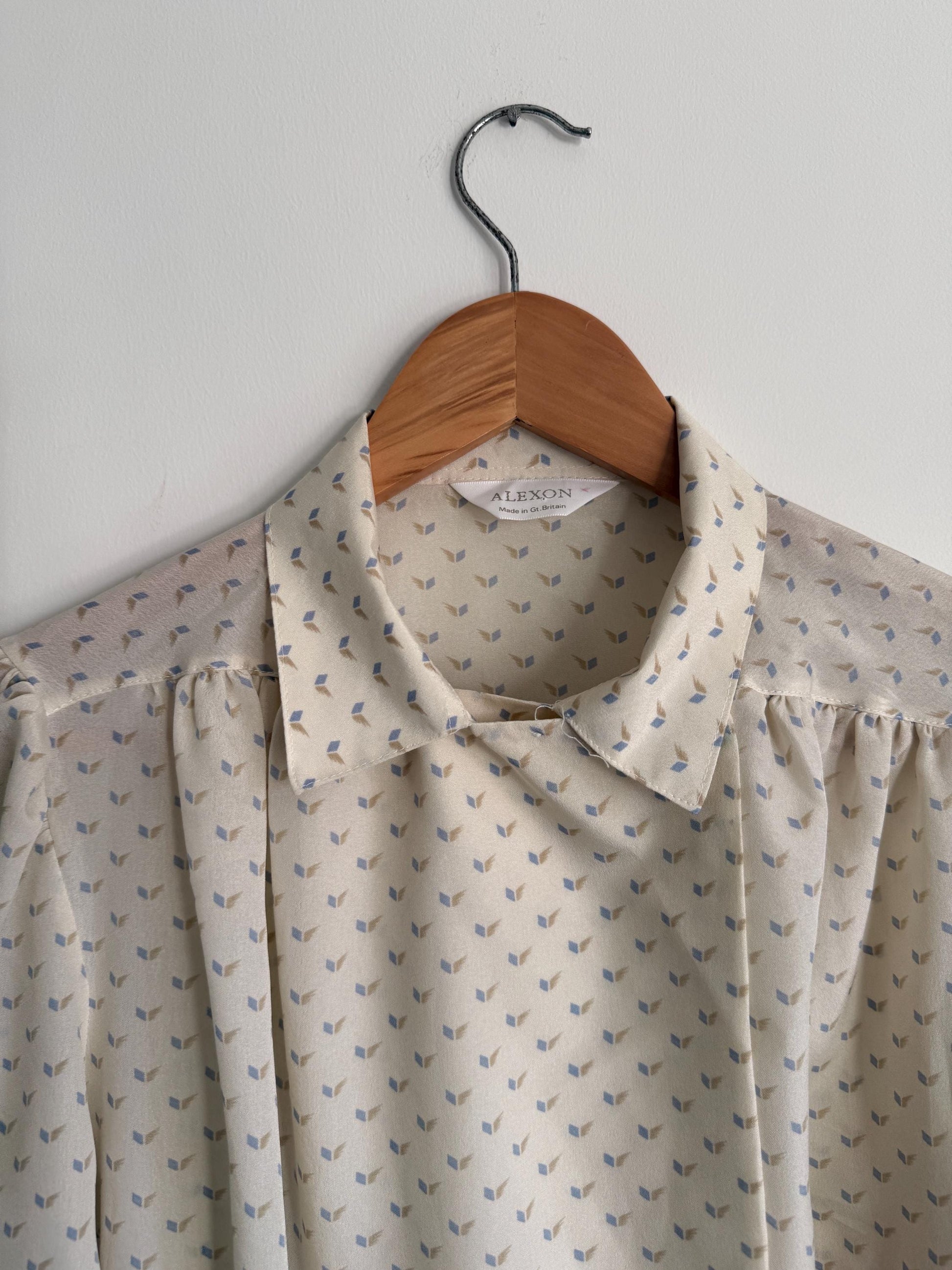 Vintage Alexon Cream Blouse Long Sleeve Printed Blouse Smart Vintage Shirt Secretary Blouse Office Wear Classic British Vintage