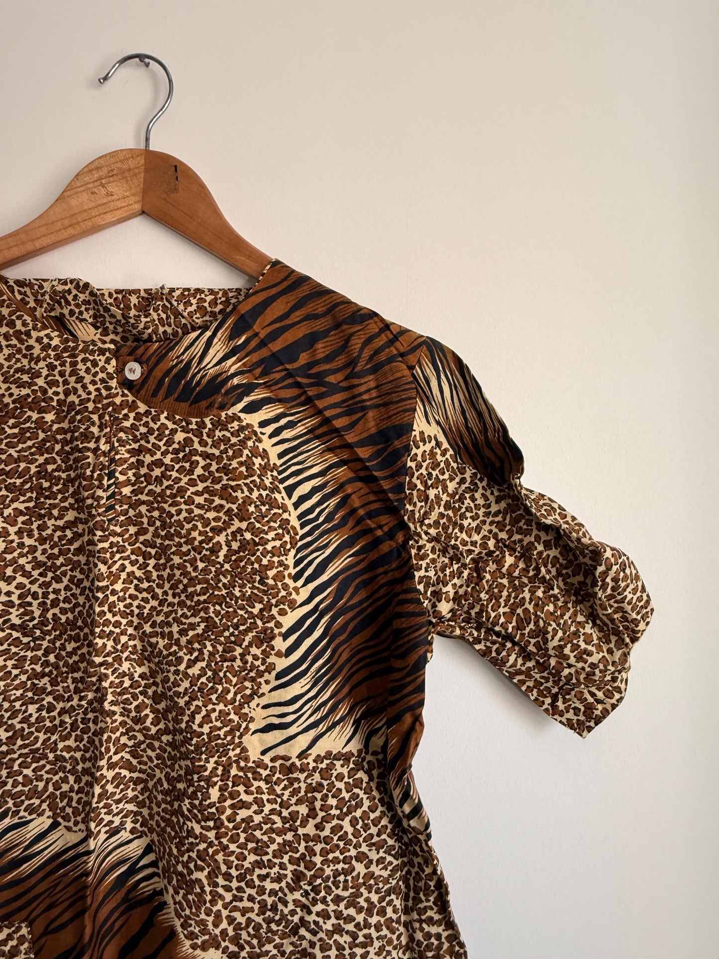 Vintage Animal Print Blouse | 90s Safari Print Top | Leopard & Tiger Print Shirt | Women's Vintage Short Sleeve Blouse | Jungle Print Top