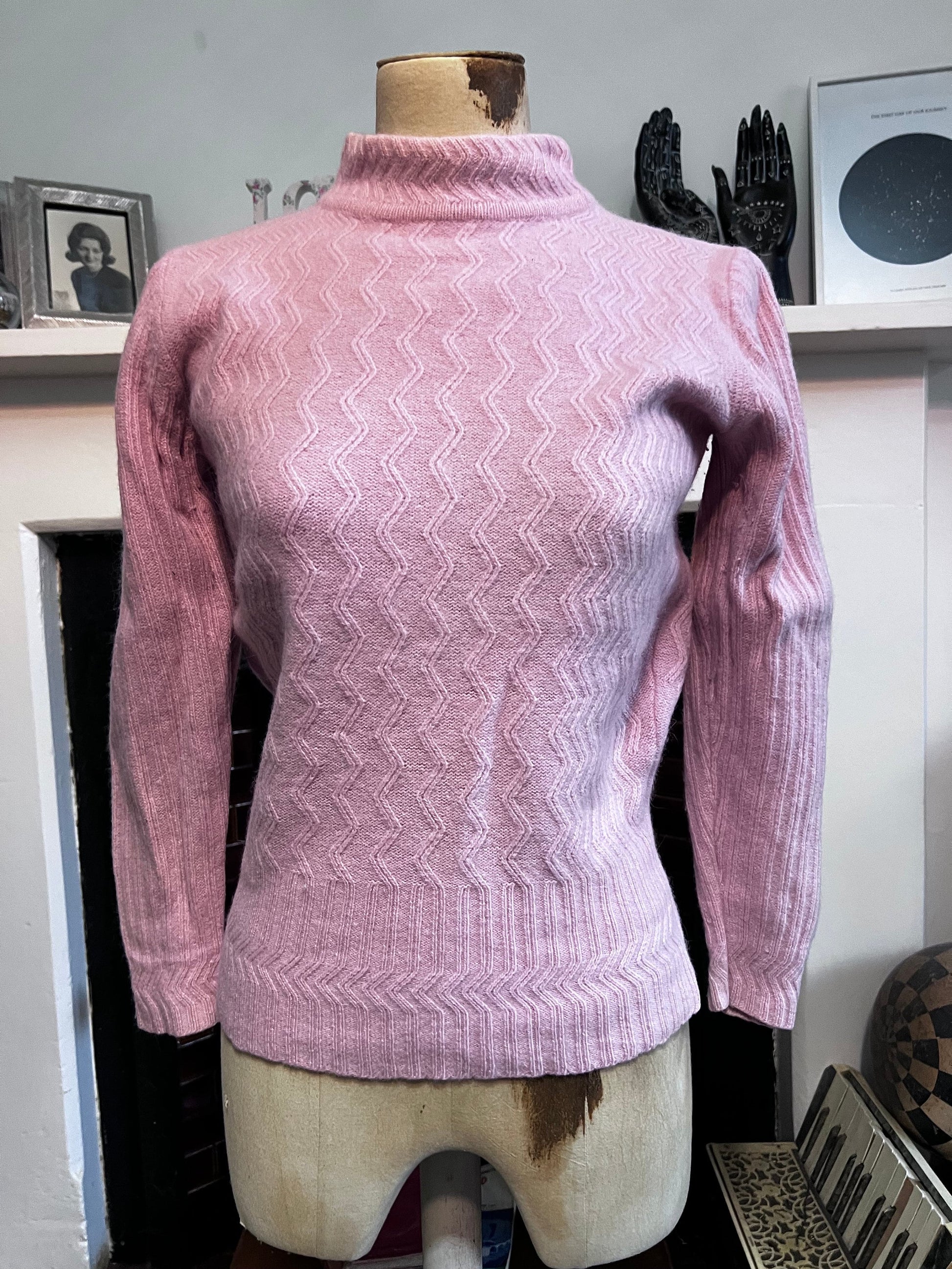 Vintage baby pink jumper lambswool mix jumper pink jumper, vintage knitwear, vintage pullover, vintage jumper, 1950s, vintage knitwear, top