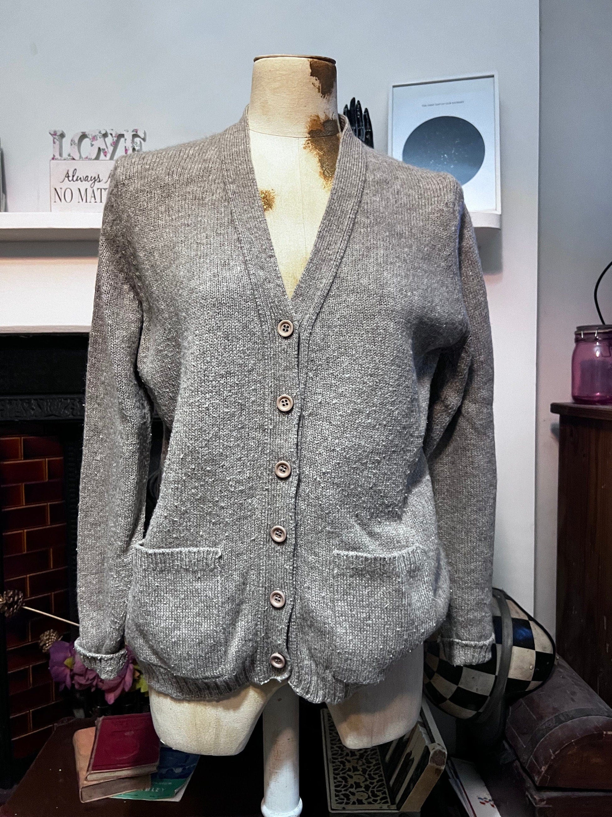 Vintage beige Cardigan long sleeve cardigan wool knit cardigan, vintage, knitwear, vintage vest, 70s cardigan beige cardigan wool mix M&S