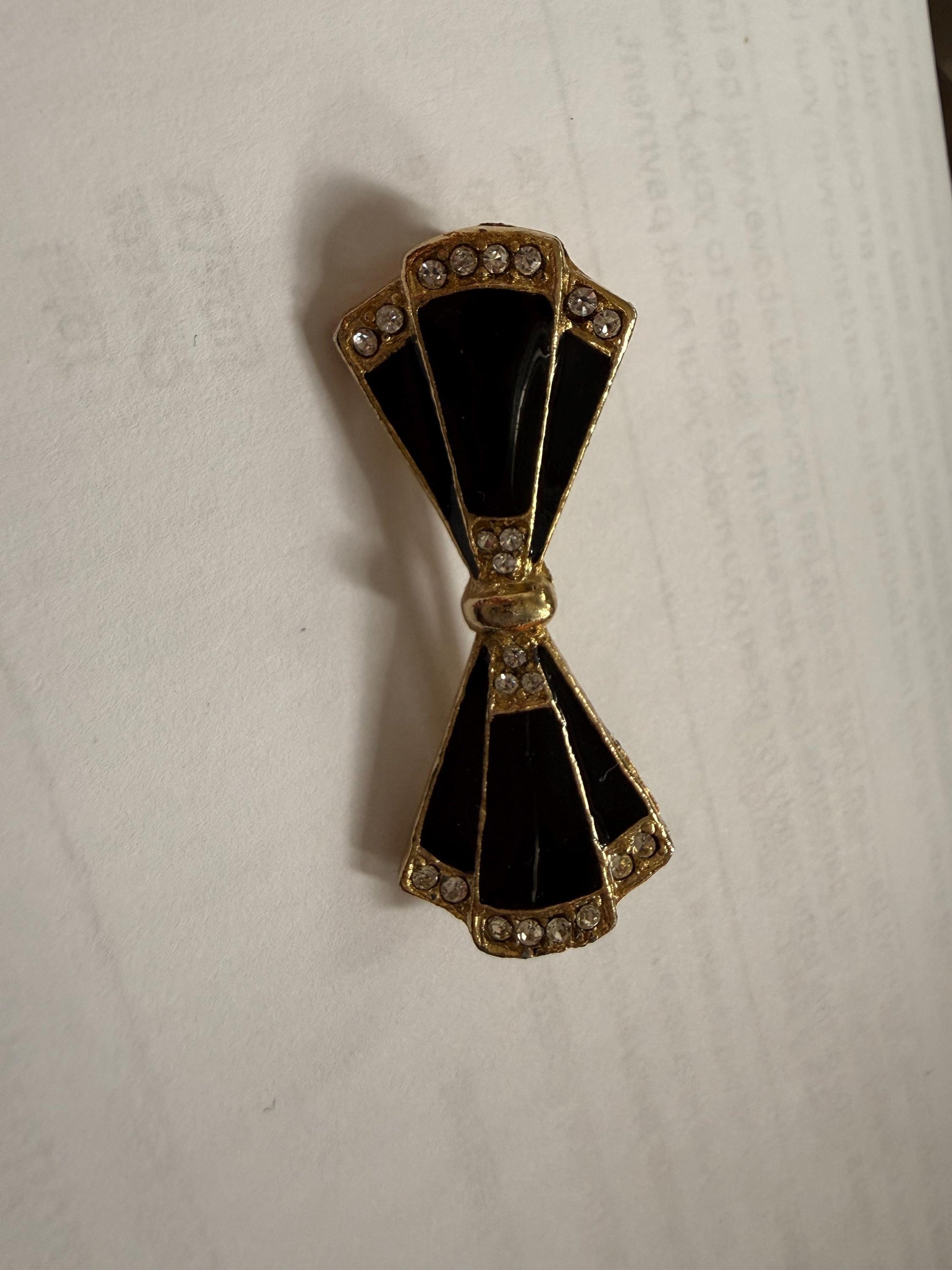 Vintage Black Enamel Bow Brooch – Gold Tone Rhinestone Art Deco Revival Geometric Costume Jewellery