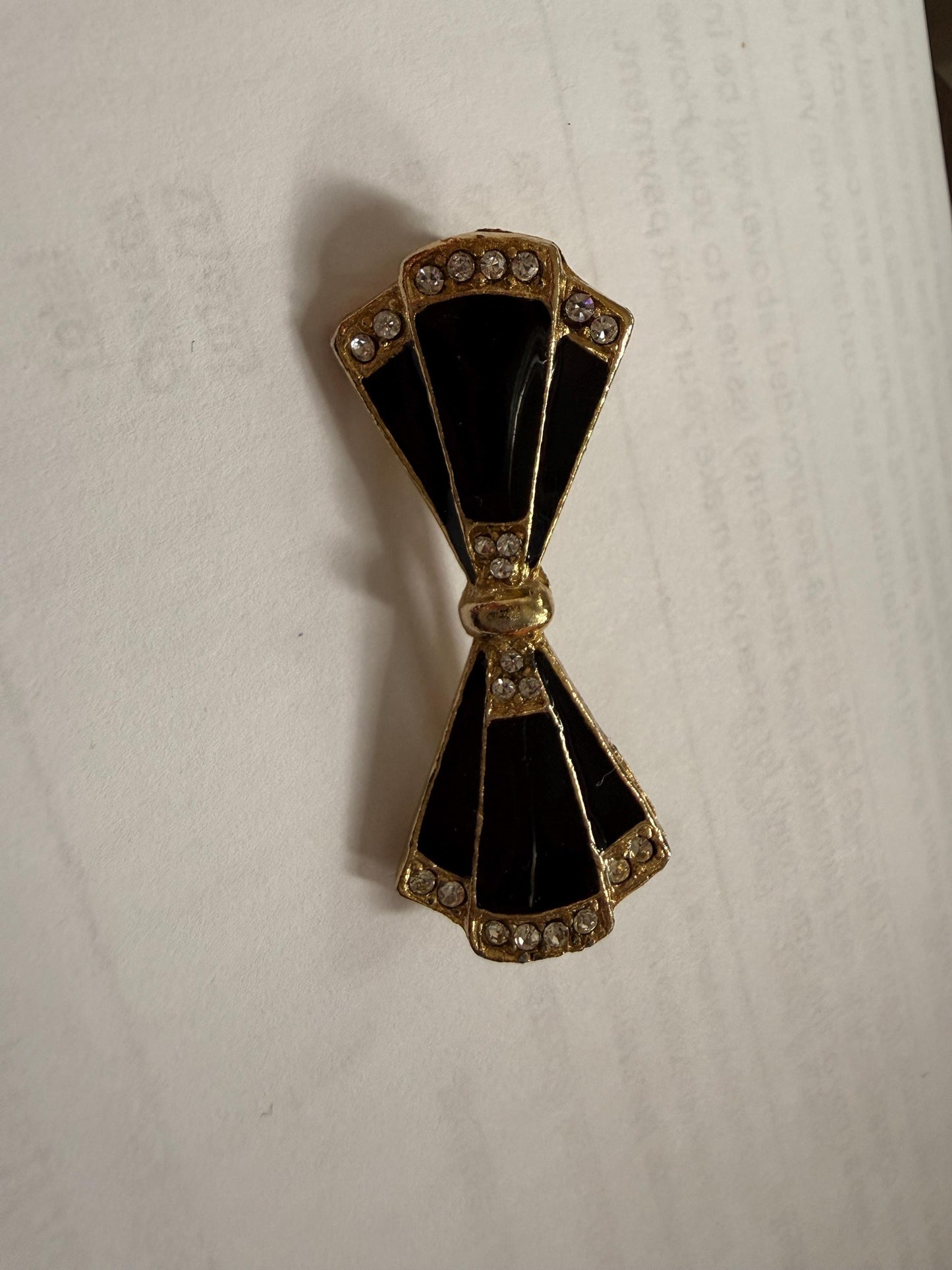 Vintage Black Enamel Bow Brooch – Gold Tone Rhinestone Art Deco Revival Geometric Costume Jewellery
