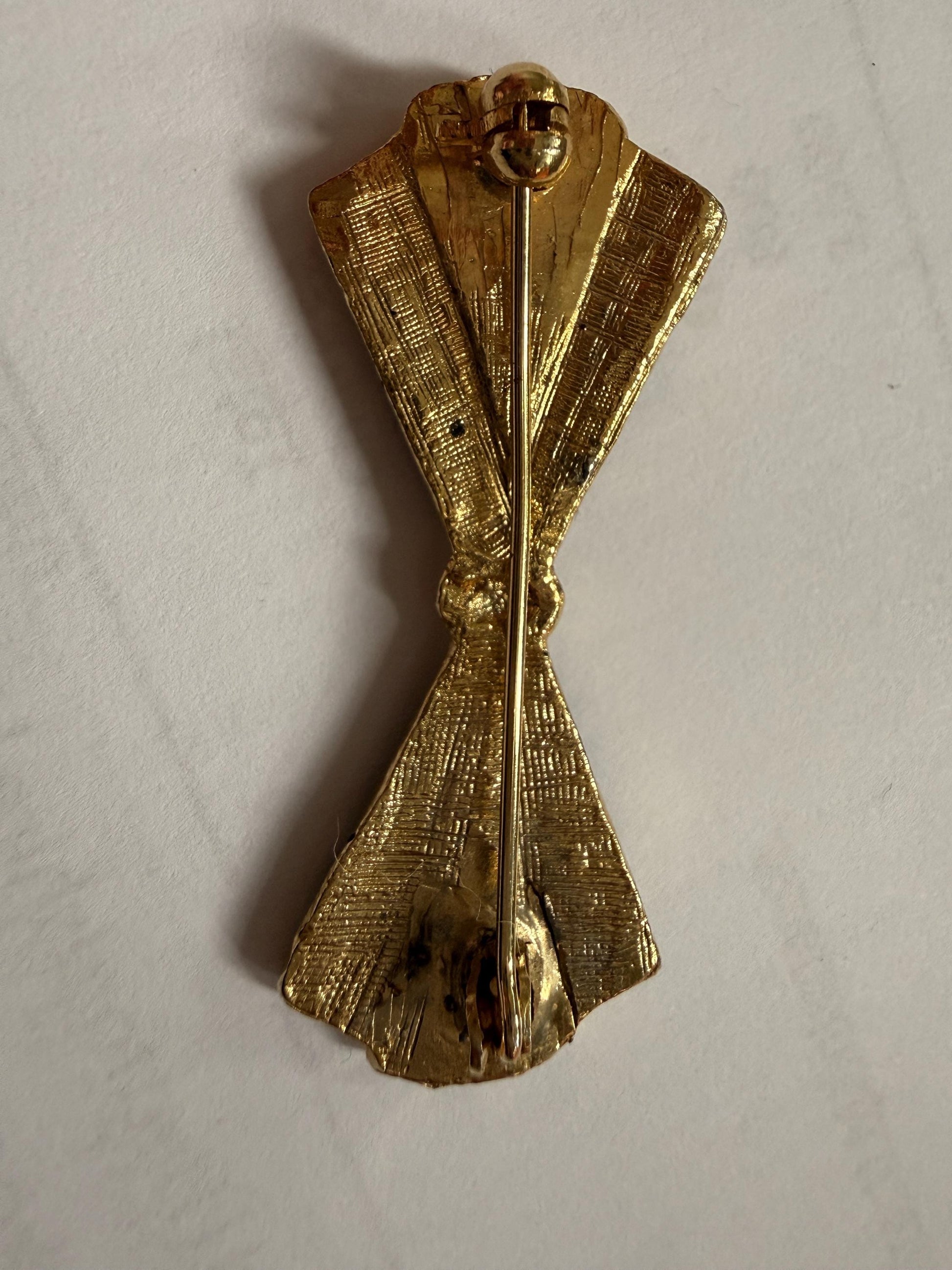 Vintage Black Enamel Bow Brooch – Gold Tone Rhinestone Art Deco Revival Geometric Costume Jewellery