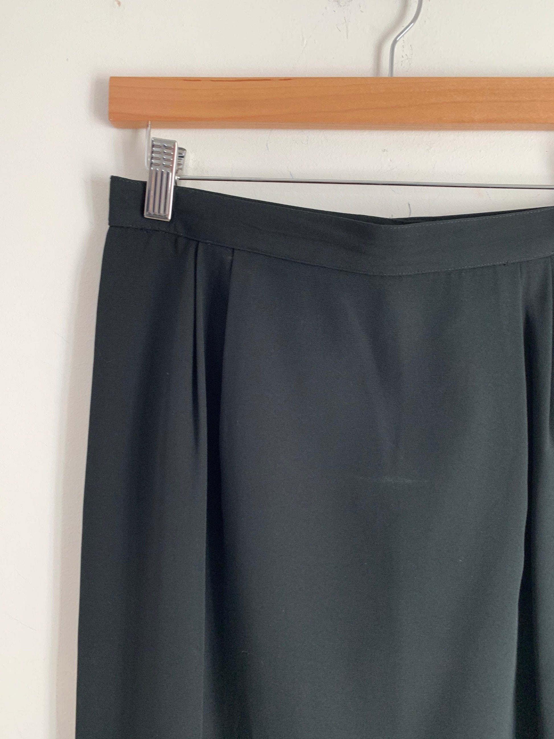 Vintage Black Pencil Skirt Knee Length UK Size 8-10