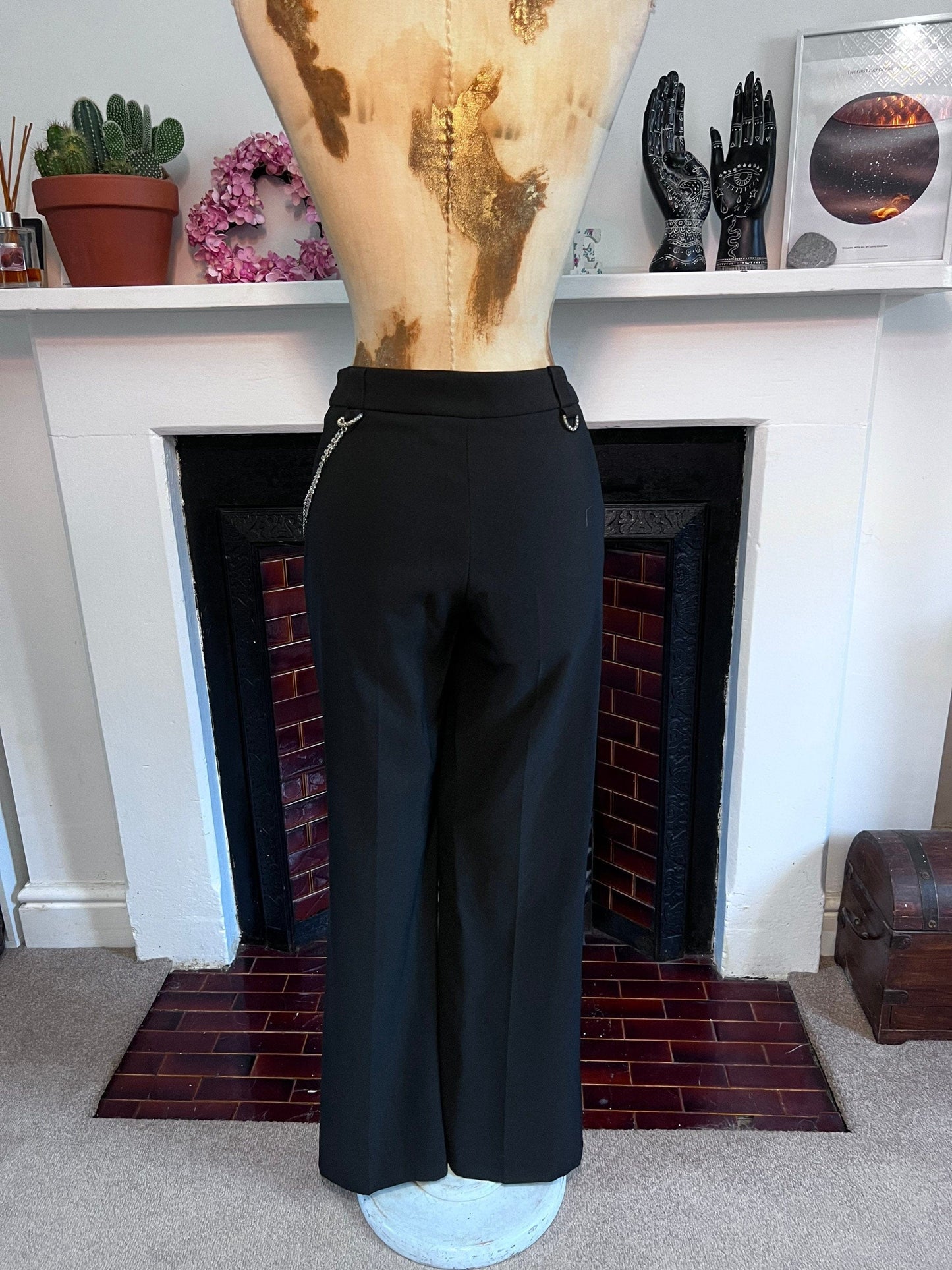 Vintage black trousers chain details high waisted ladies trousers black - UK8-12
