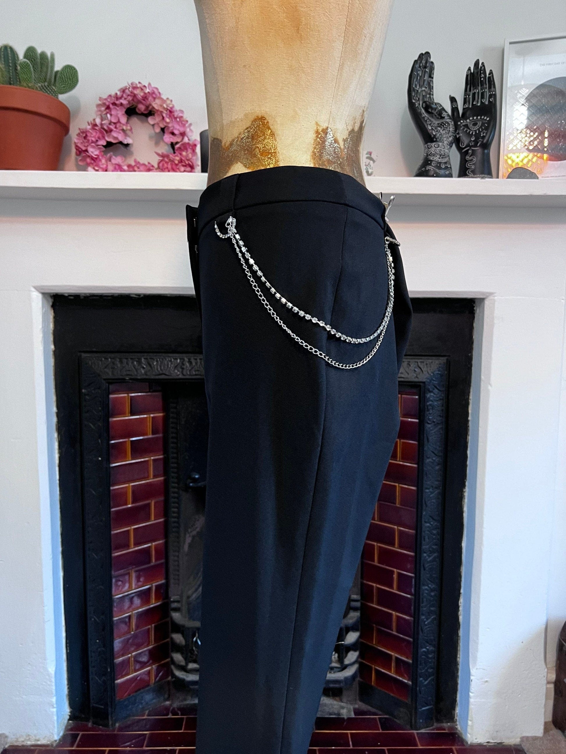 Vintage black trousers chain details high waisted ladies trousers black - UK8-12