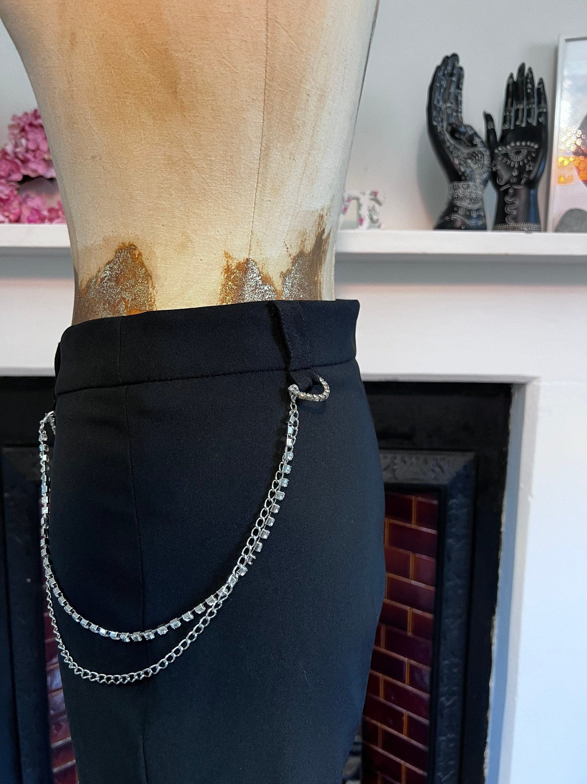 Vintage black trousers chain details high waisted ladies trousers black - UK8-12
