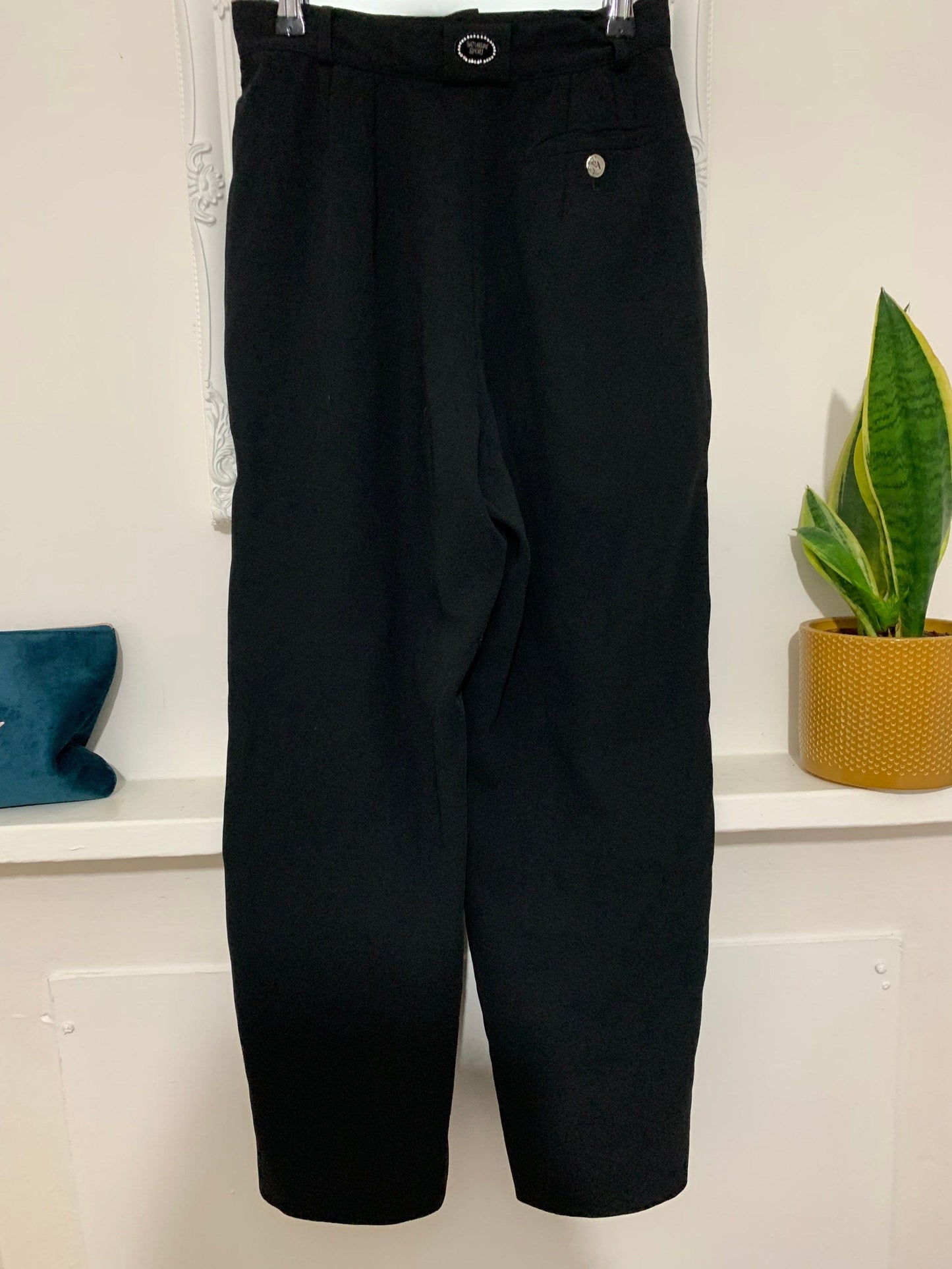 Vintage black trousers High waisted ladies pleated trousers black - with belt loops 80s baggy trousers mom trousers black trouser
