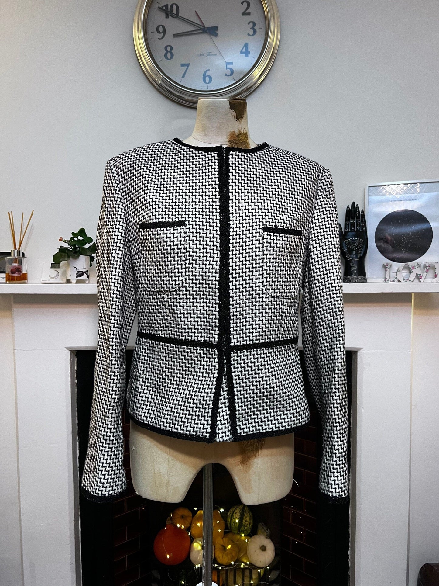 Vintage Houndstooth Blazer- Black White Hidden Closure Vented Sleeves Vintage UK12 - M&S