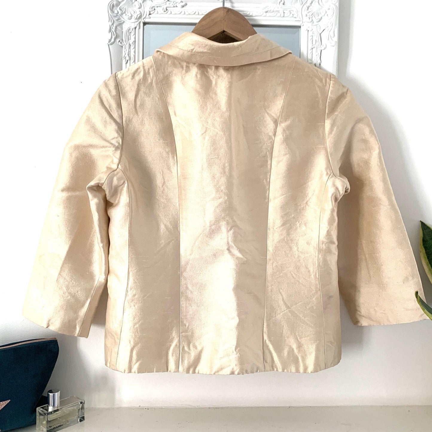 Vintage Silk Blazer Jacket - Silk Chiffon Lined - Cream Gold Sheen Ladies Day Jacket Absolutely Stunning - 1950s Immaculate Lilli Ann