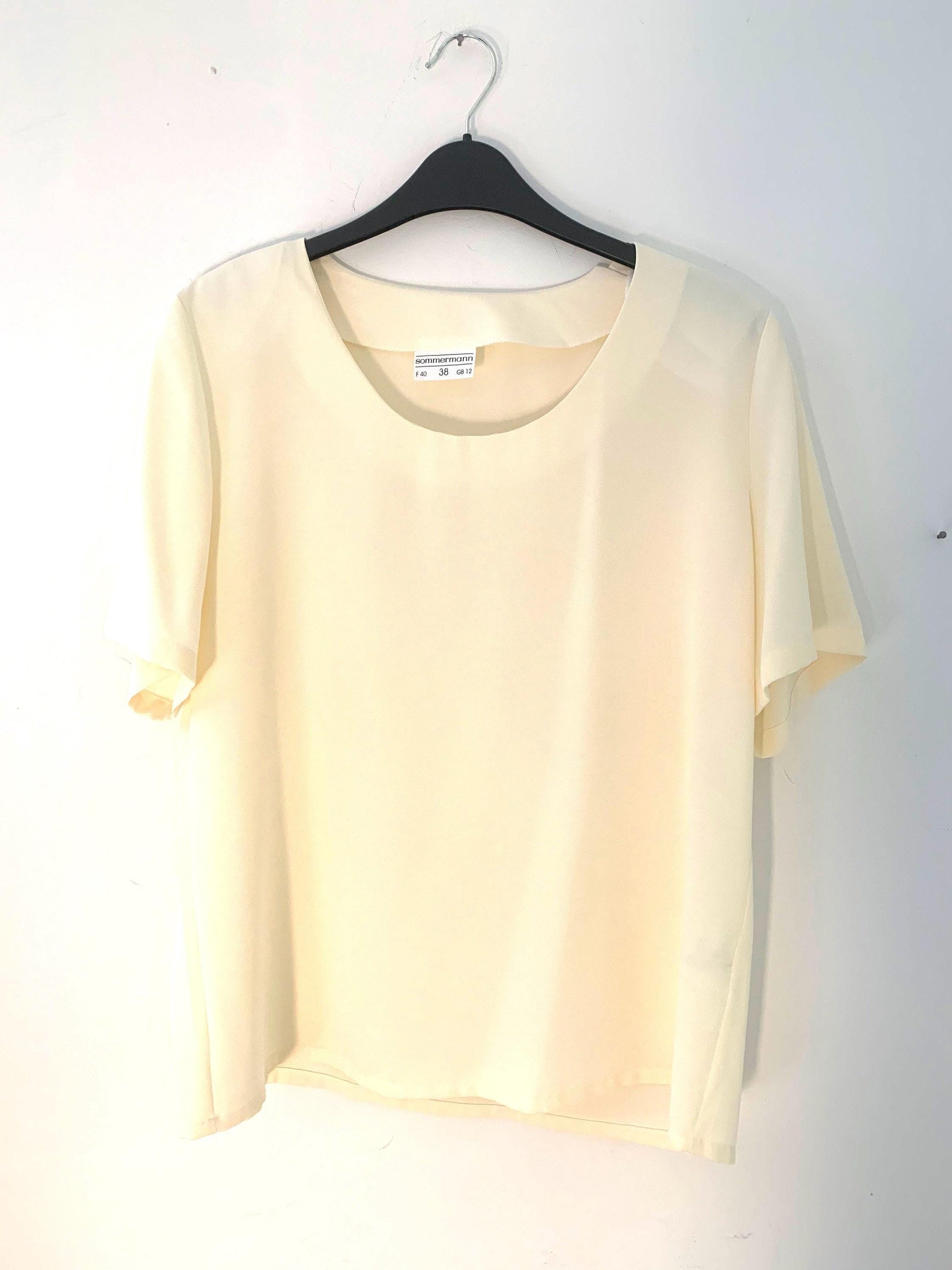 Pale yellow Vintage Blouse Semi Sheer Button Through Boxy short Sleeves - Size 14