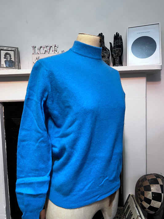 Vintage blue jumper lambswool jumper powder blue jumper, blue vintage knitwear, vintage pullover, vintage jumper, 1950s, vintage knitwear