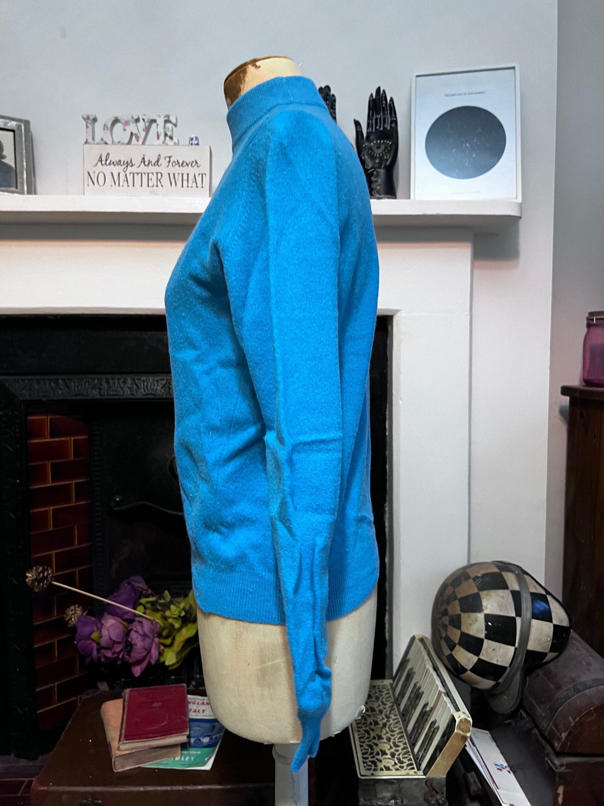 Vintage blue jumper lambswool jumper powder blue jumper, blue vintage knitwear, vintage pullover, vintage jumper, 1950s, vintage knitwear