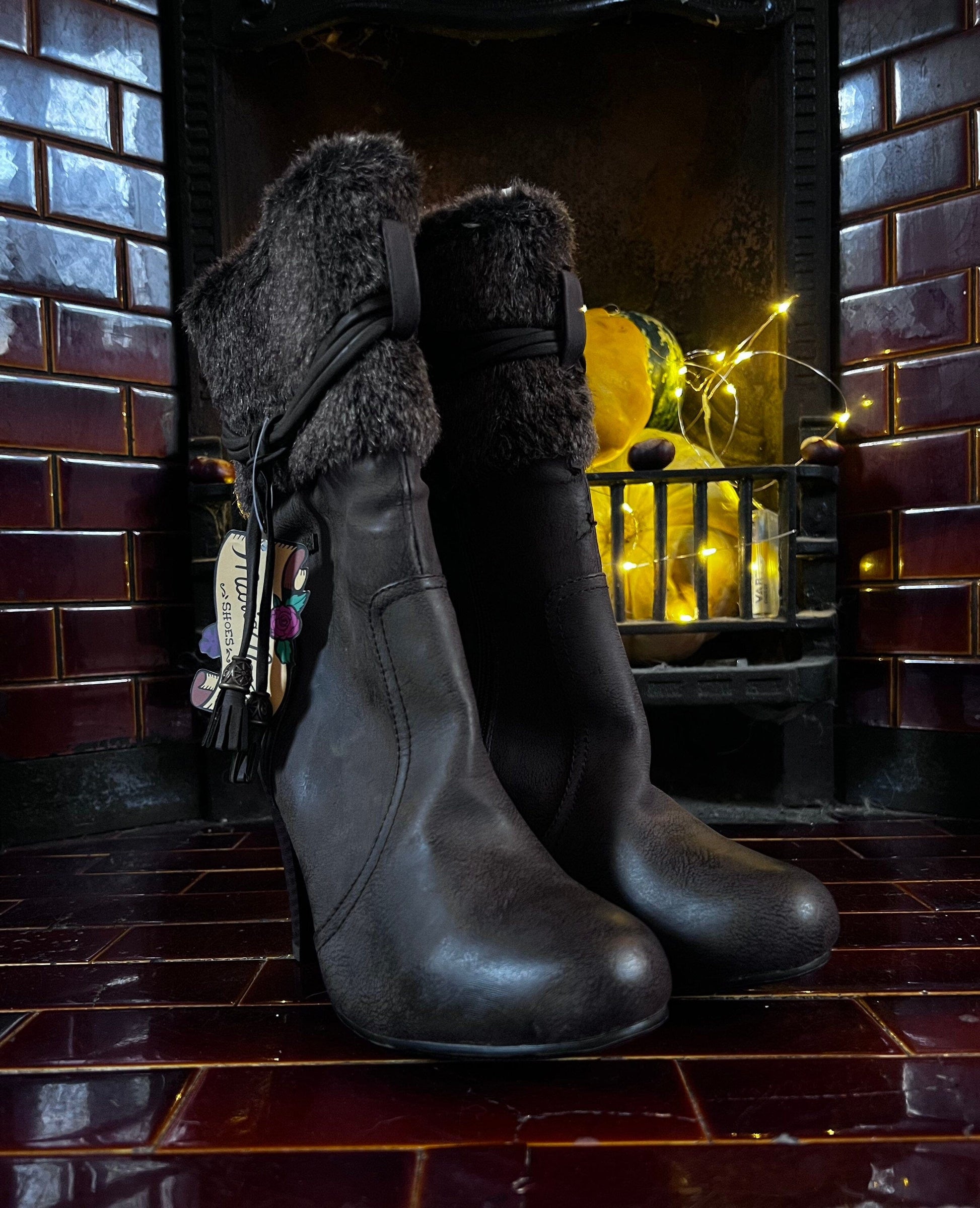 Vintage Brown Fur Trim Boots Stilettos Heel Taupe Fur Trim Boots unworn EU39 UK6 - Faux Leather