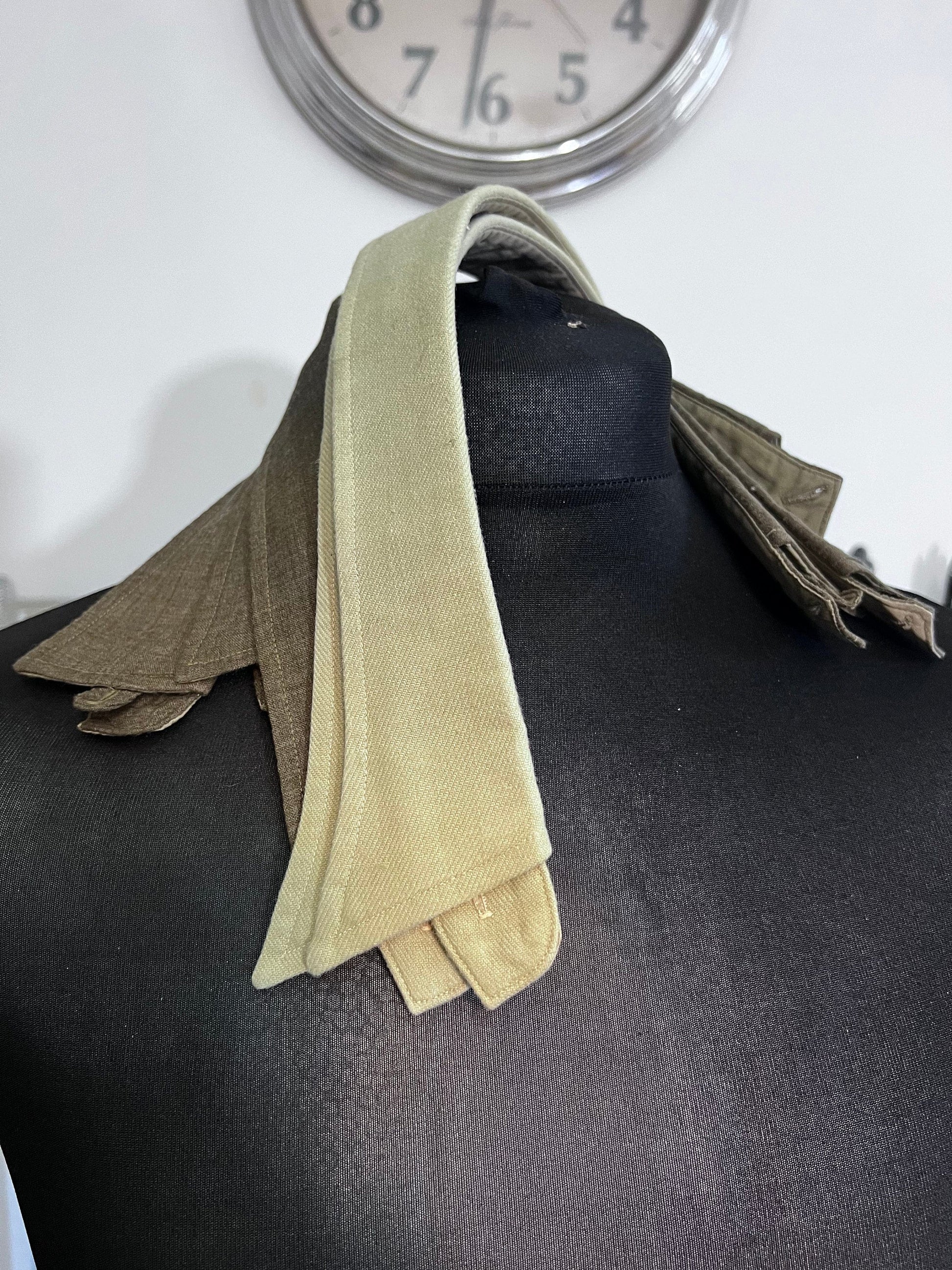 Vintage Detachable Collars 40s Mens WW2 Dated Shirt Collars 1940s Khaki Collars detachable collars, HTH 1944 5 Mens British army collar x 5