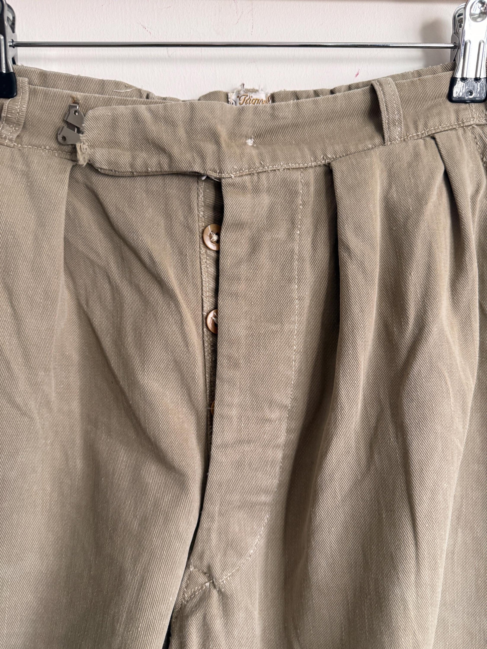 Vintage British Khaki Cotton Drill Shorts UWIN Made in England R F Carter Jonas Named Military Style