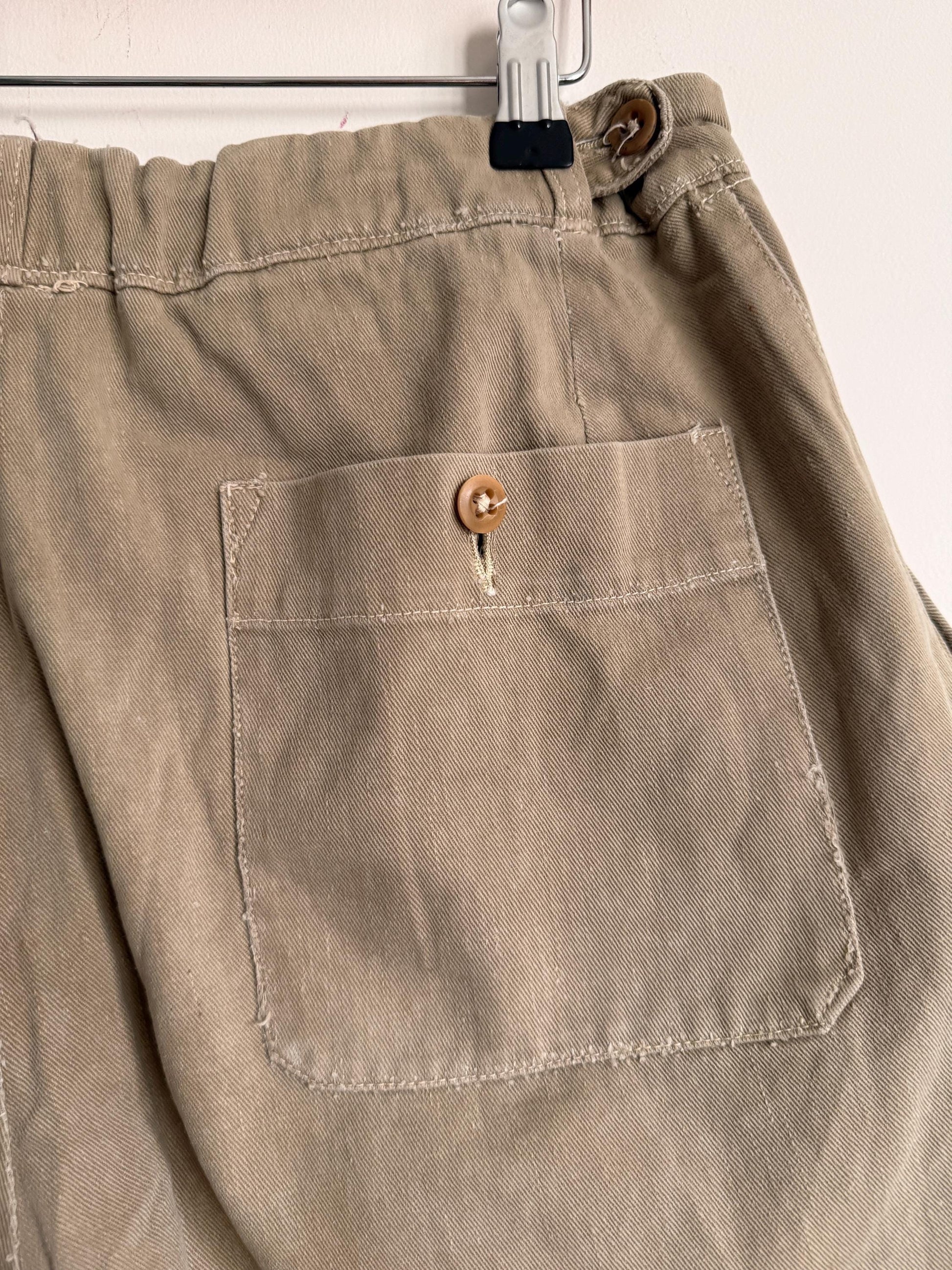 Vintage British Khaki Cotton Drill Shorts UWIN Made in England R F Carter Jonas Named Military Style
