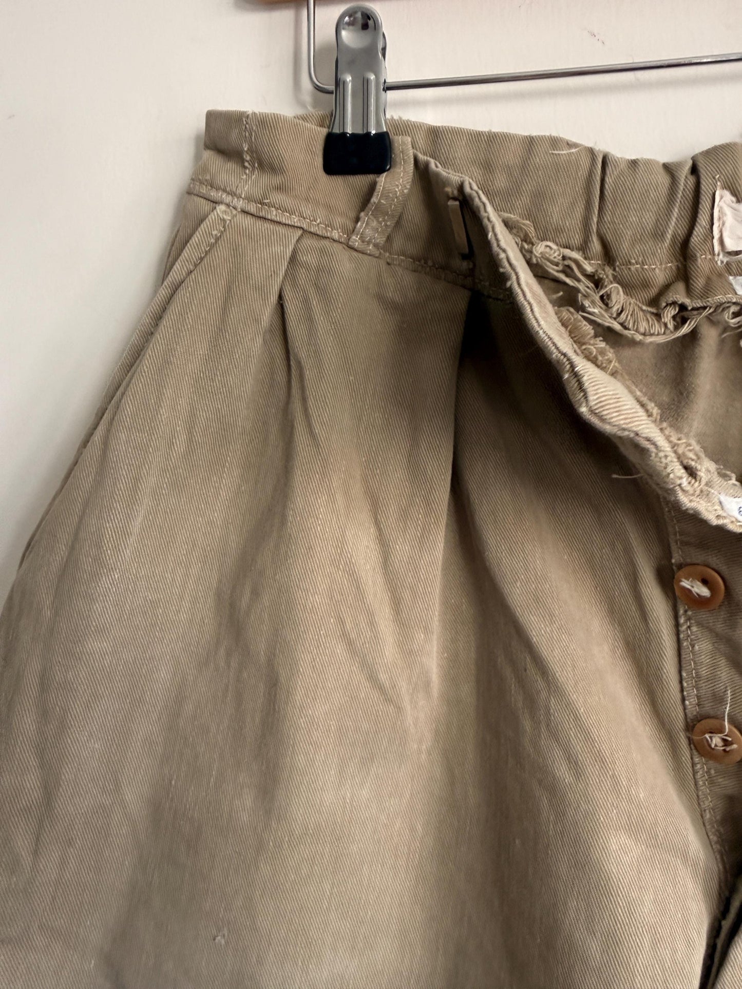 Vintage British Khaki Cotton Drill Shorts UWIN Made in England R F Carter Jonas Named Military Style