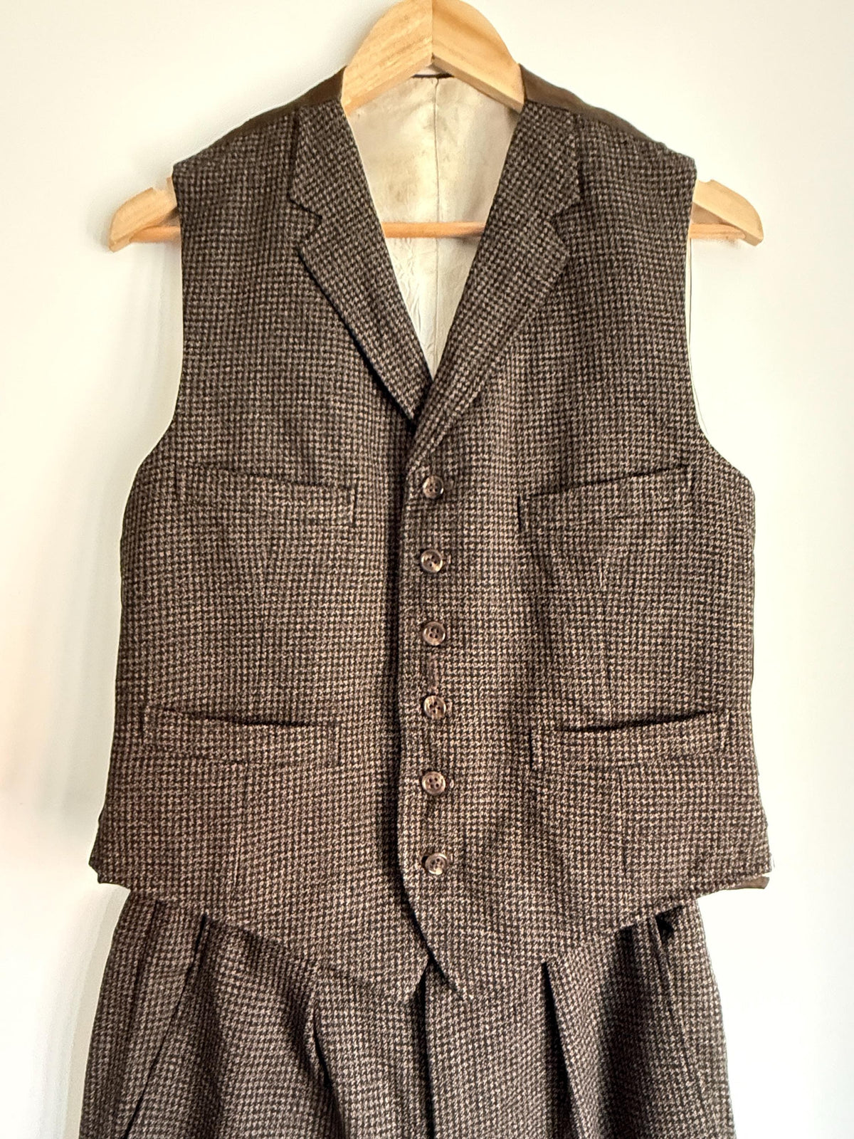 Vintage Men's Three Piece Suit Jerome Super Fine-Twist Wool Aucott Cirencester British Tailored Suit Heritage Country Tweed Size S