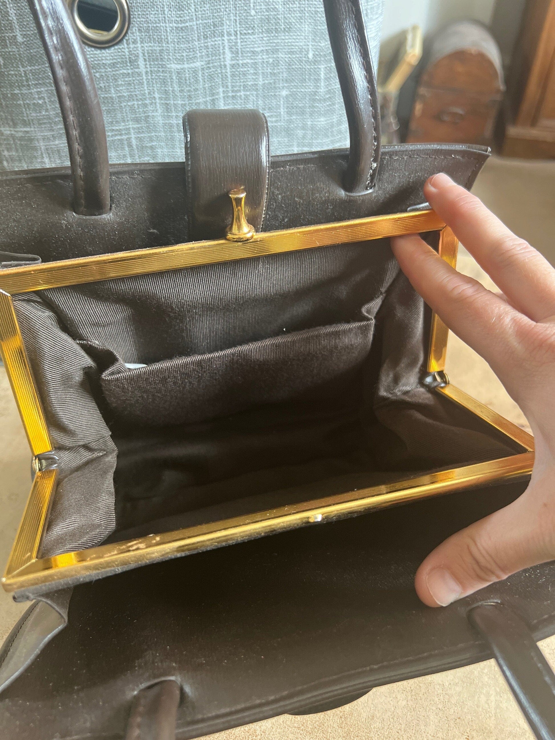 vintage brown handbag brown ladies bag 1960s vintage bag, gold coloured clasp, small leather look, vinyl handbag 60s brown bag, handbag