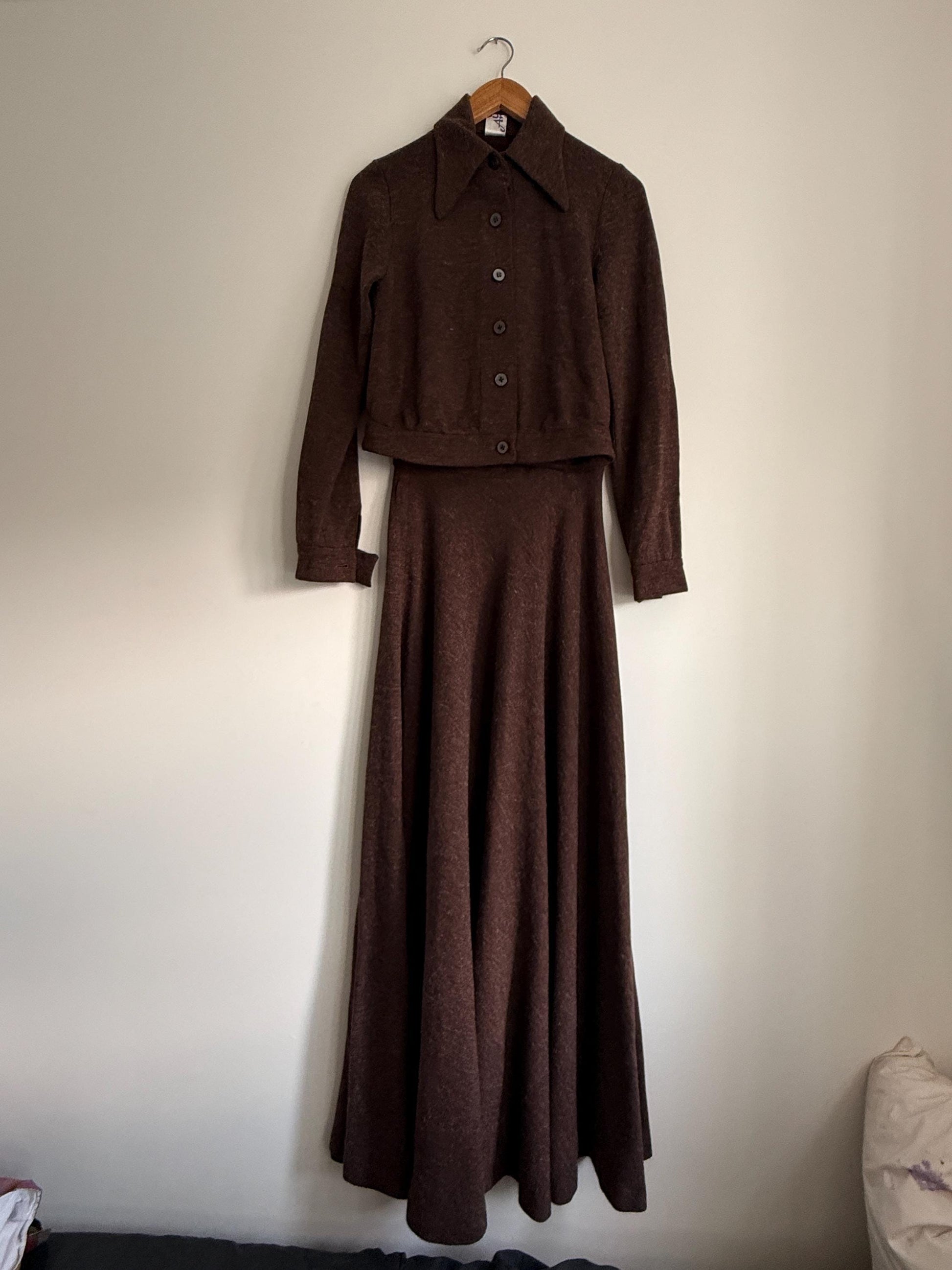 Vintage Brown Knit Two Piece Set UK 10 12 | 1970s Skirt Suit | Maxi Skirt & Cropped Jacket | Minimal Vintage Coordinates - St Andre London
