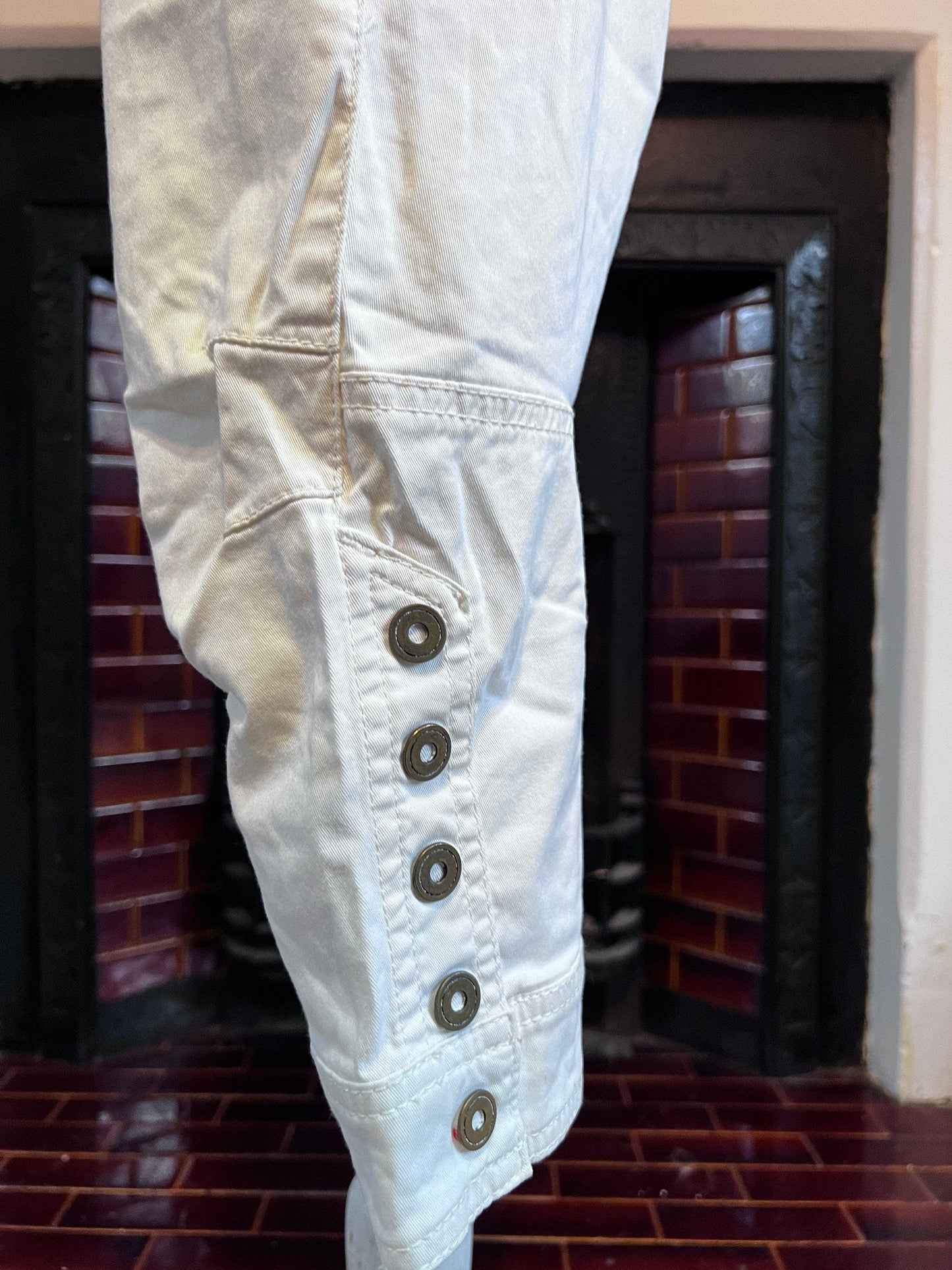 1990s Vintage cropped cargo chino mid rise trouser , UK 12 waist 32” Leg 19”